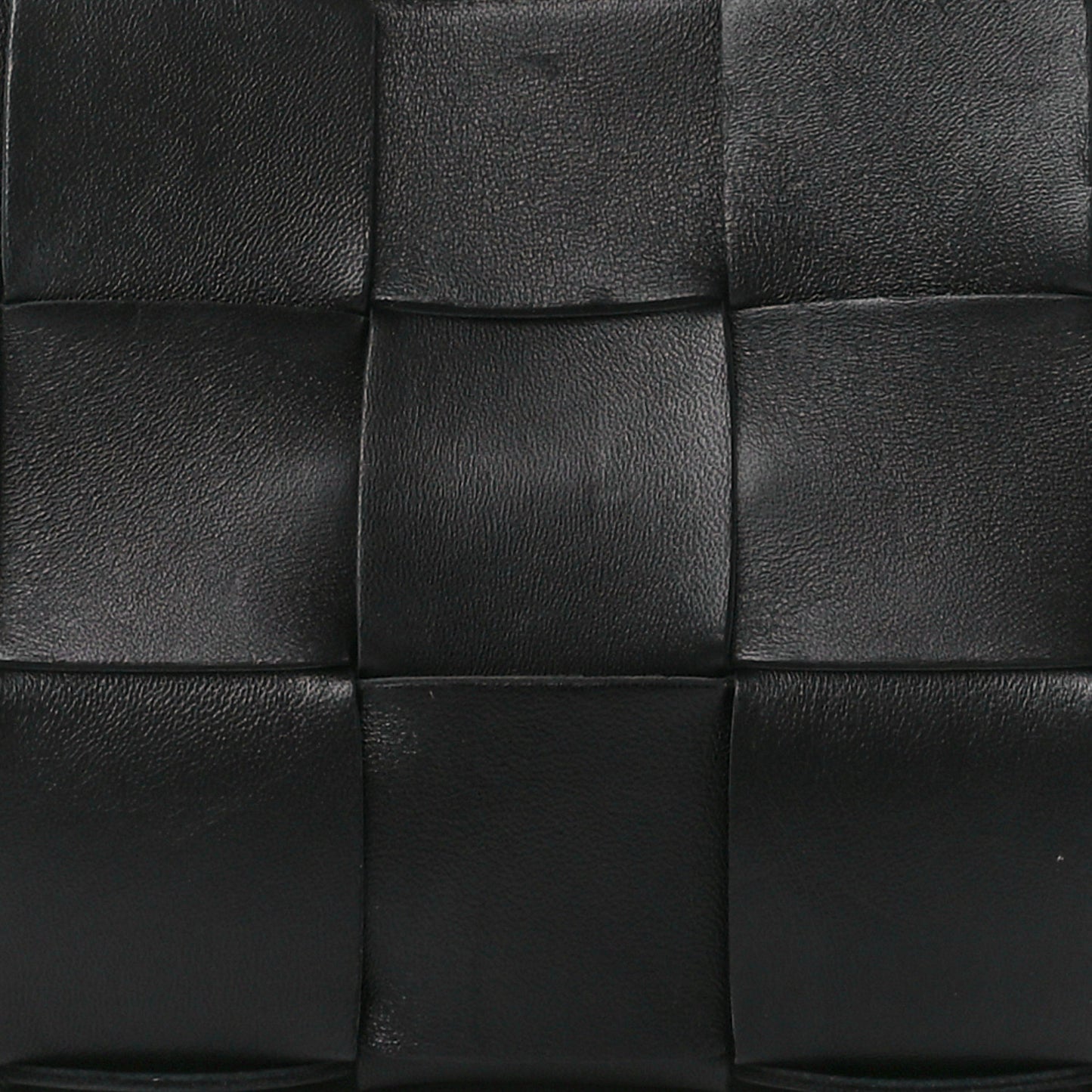 Calfskin Maxi Intrecciato Cassette Pouch On Strap Black