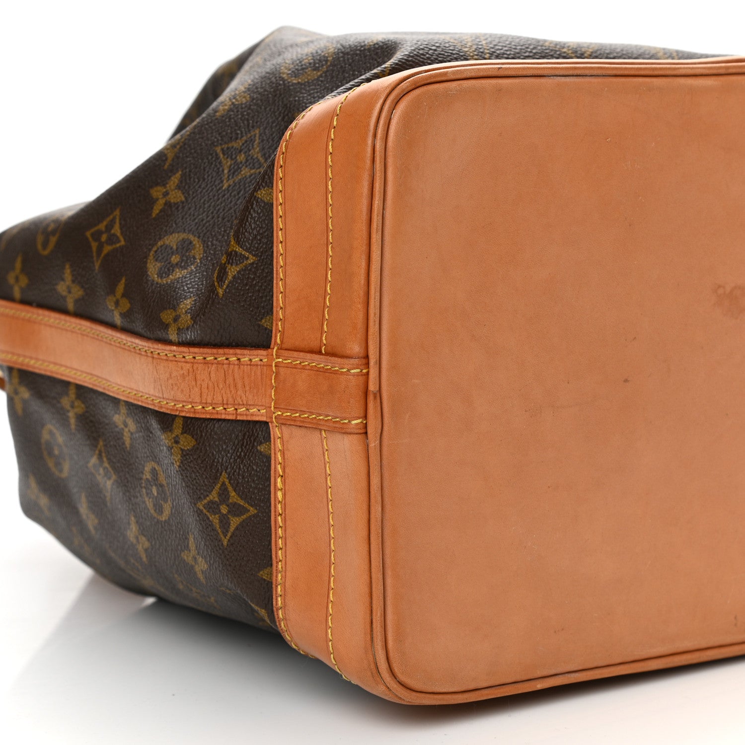 Louis Vuitton Monogram Noe 8 of 10