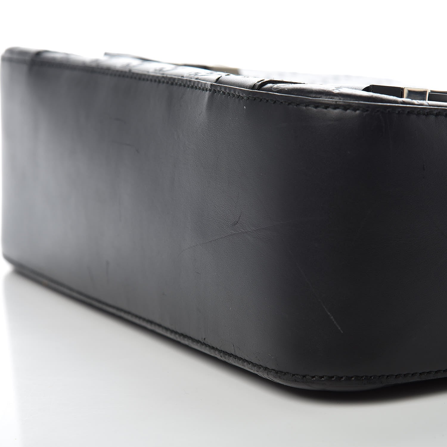 Gucci Guccissima Signature Medium Double Buckle Flap Messenger Bag Black 8 of 26
