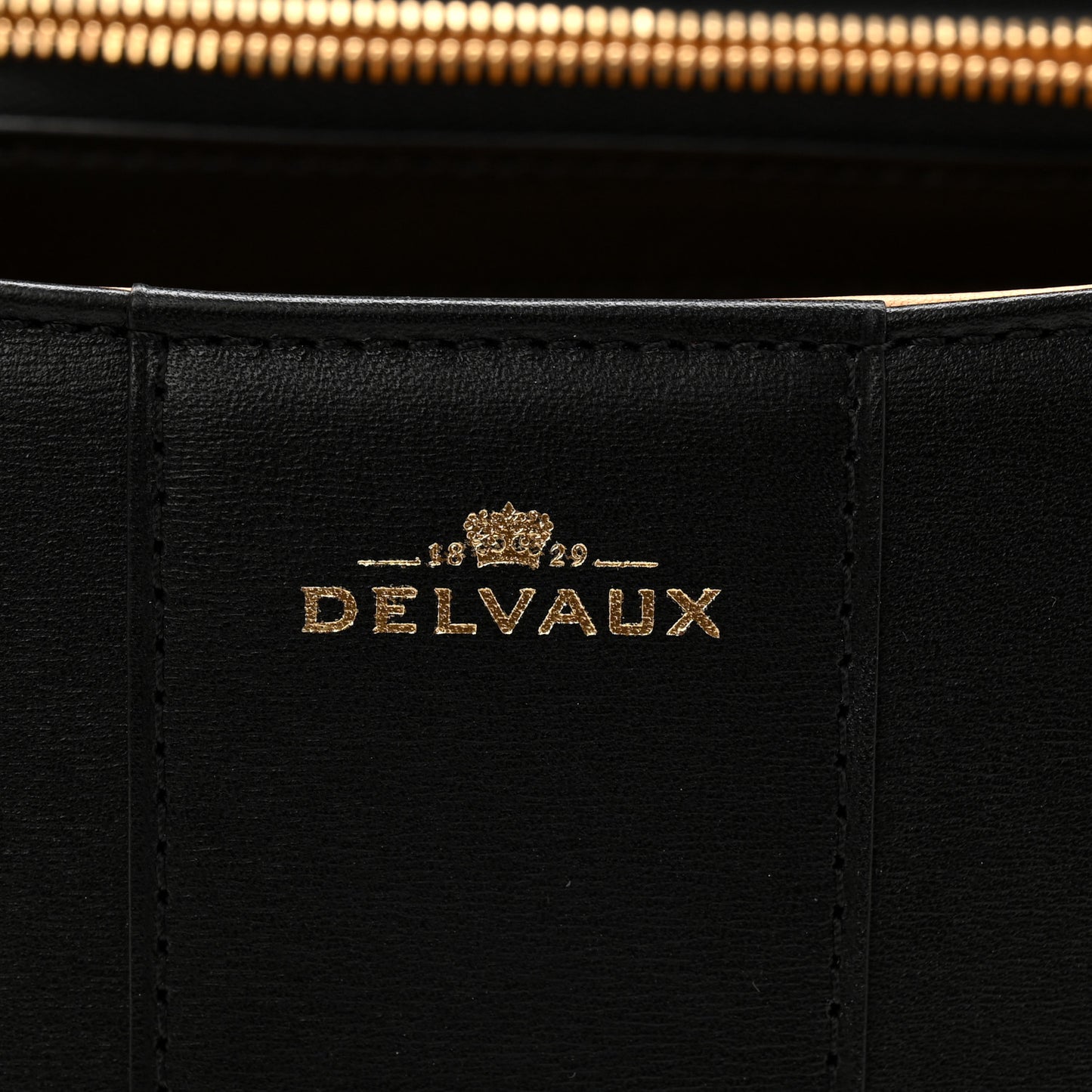 Box Calfskin MM Brillant Satchel Black
