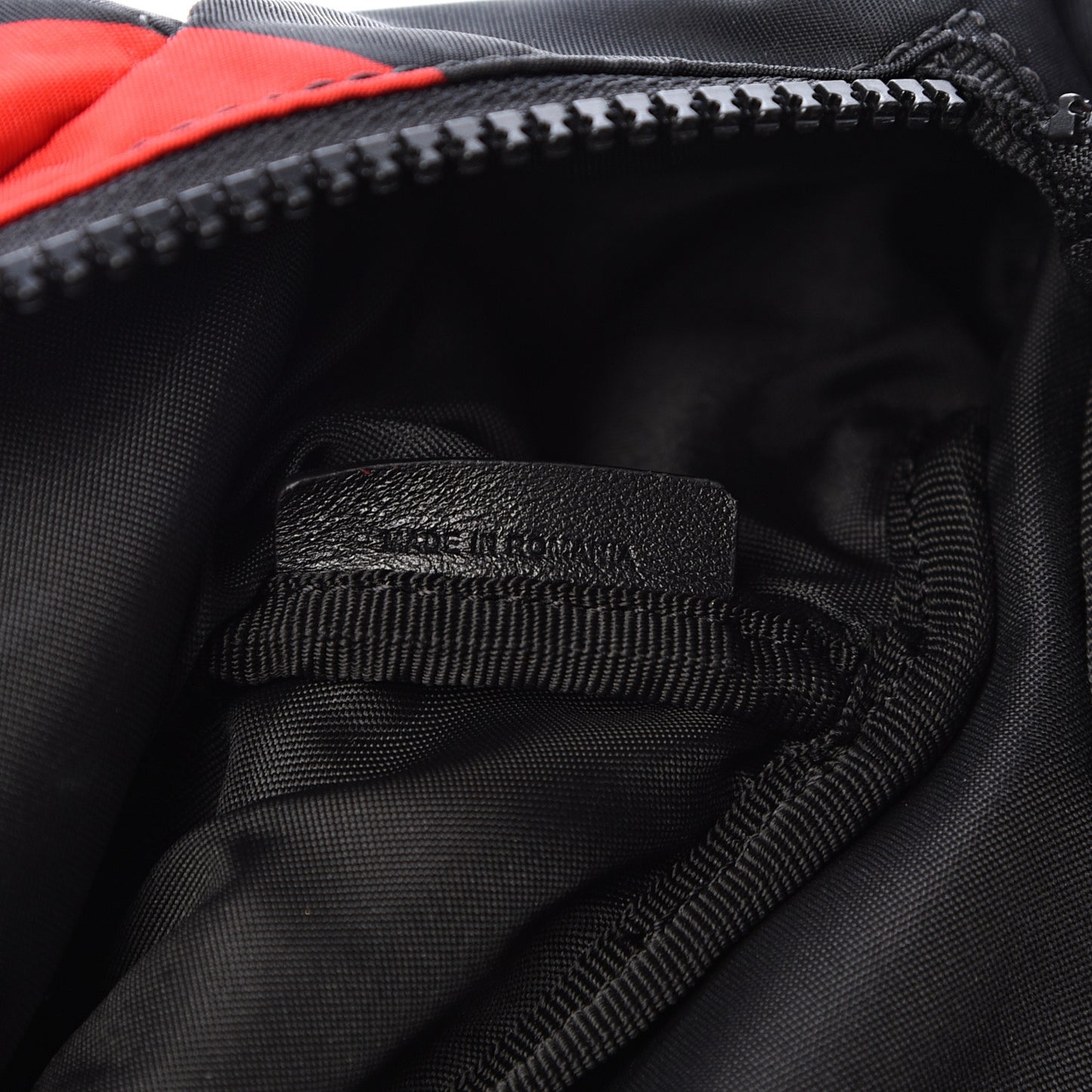 Nylon Light 3 Bum Bag Black Red