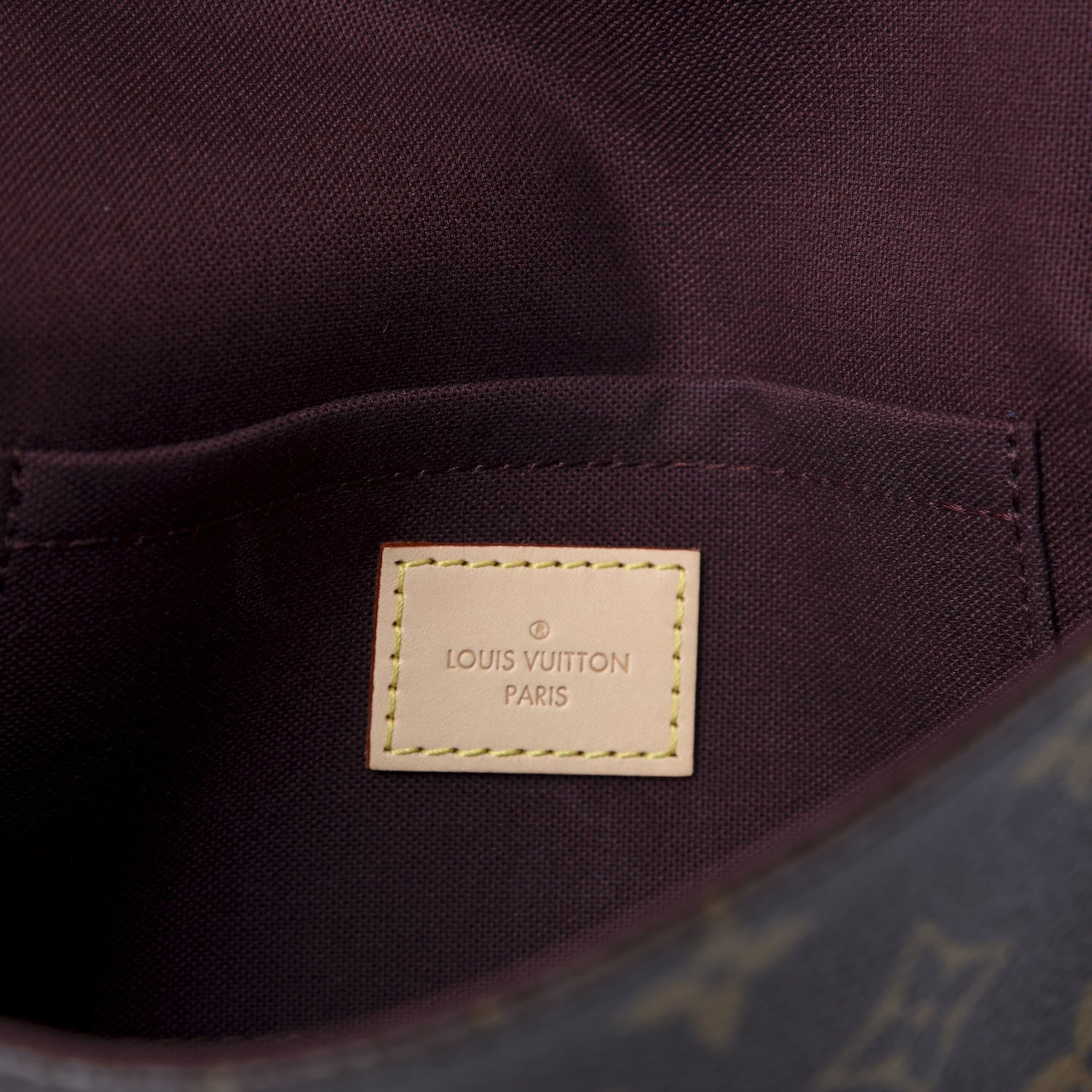 Louis Vuitton Monogram Favorite PM 5 of 13