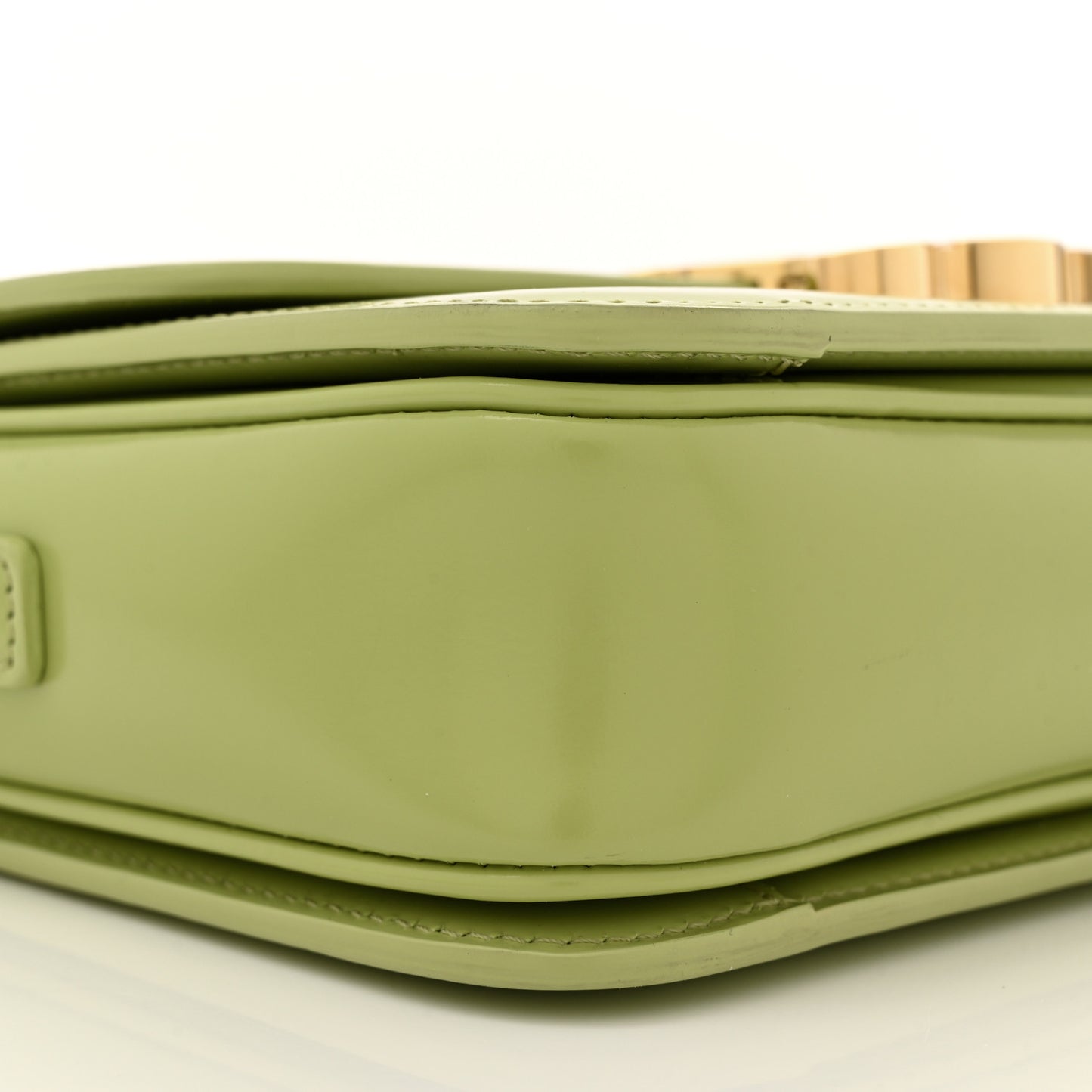 Shiny Calfskin Teen Triomphe Almond Green