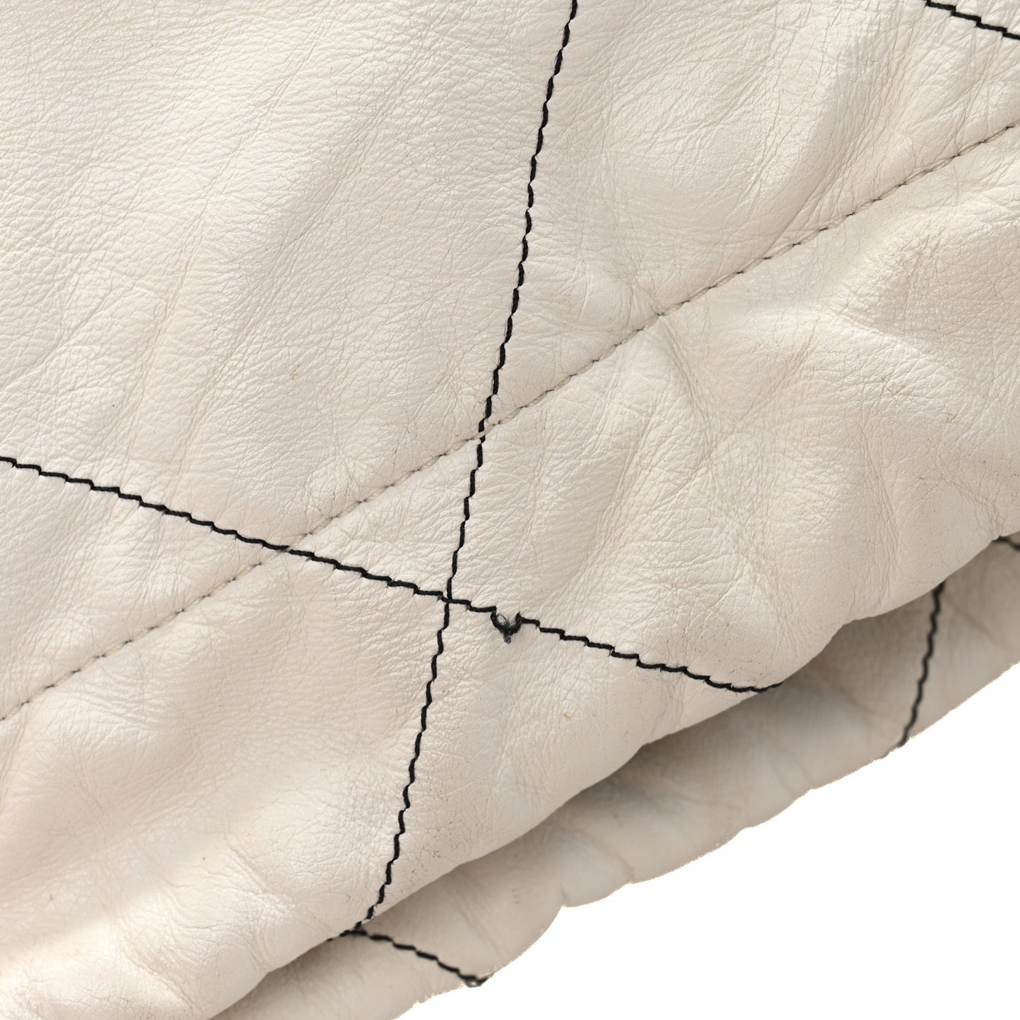 Shiny Calfskin Quilted Small Chanel 22 White Black