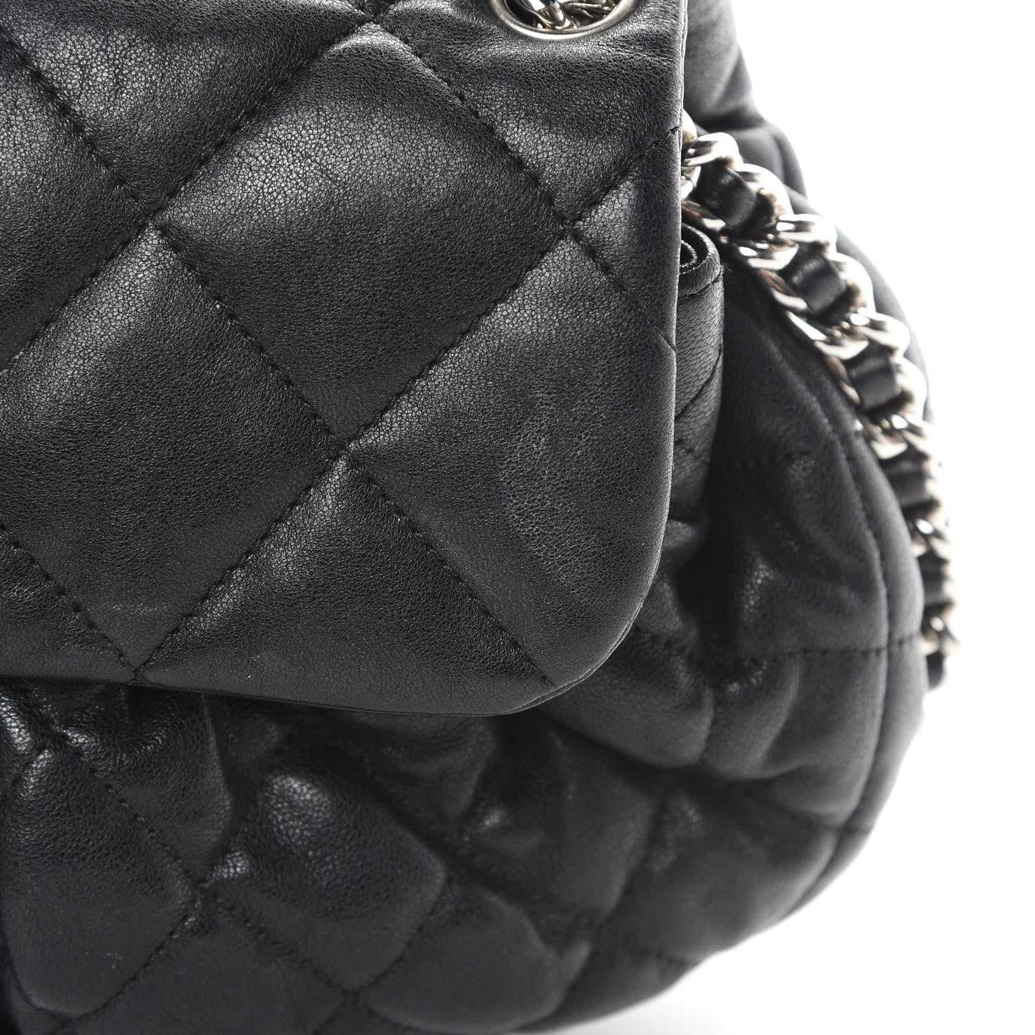 Chanel Washed Lambskin Quilted Medium Chain Around Messenger Black 14 of 15
