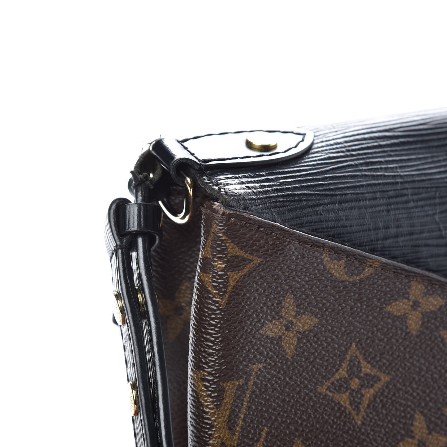 Epi Monogram Saint Michel Black