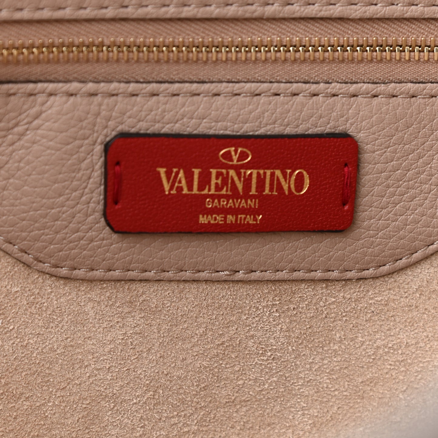 Grained Calfskin Rockstud Shoulder Tote Poudre