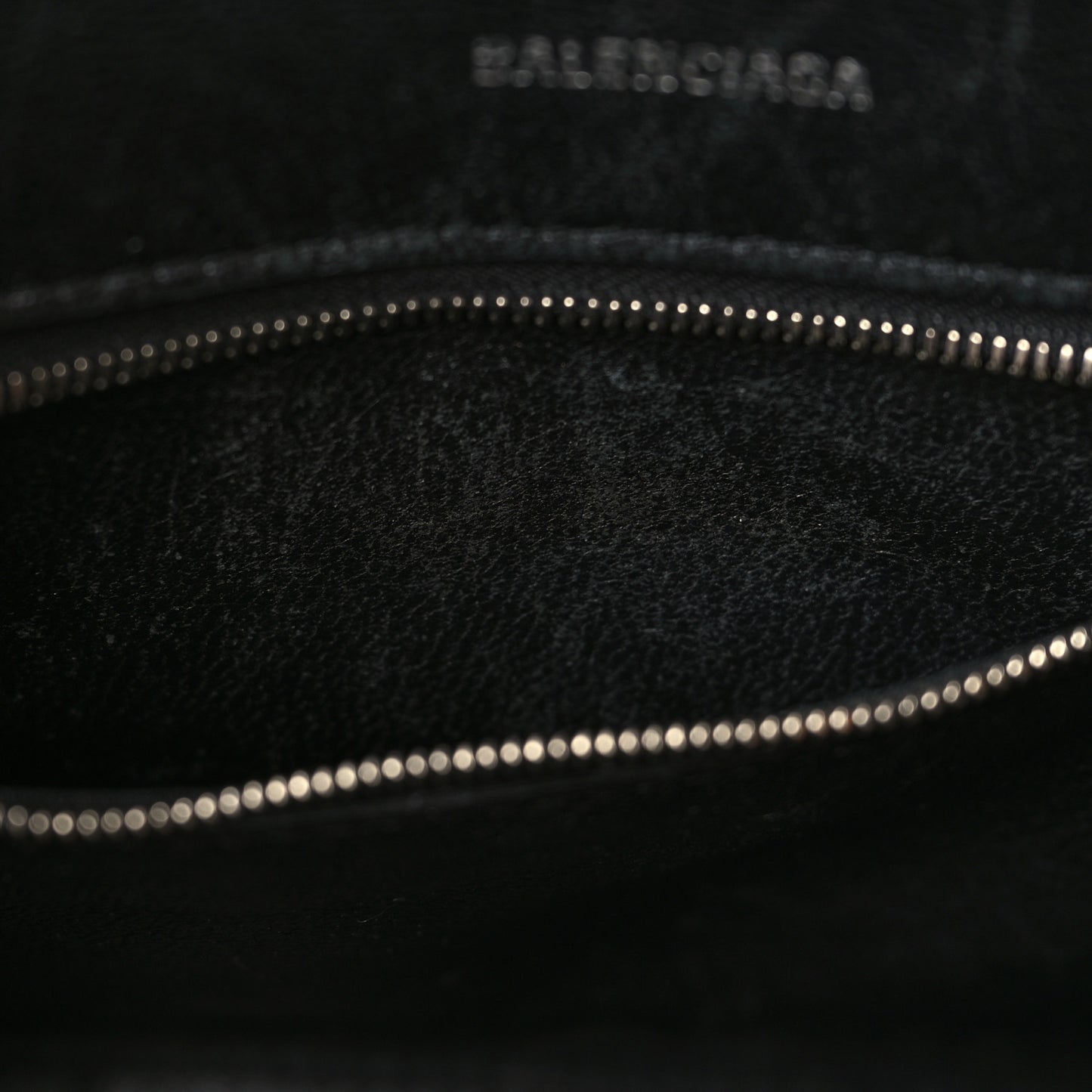 Grained Calfskin Small Hourglass Top Handle Bag Black
