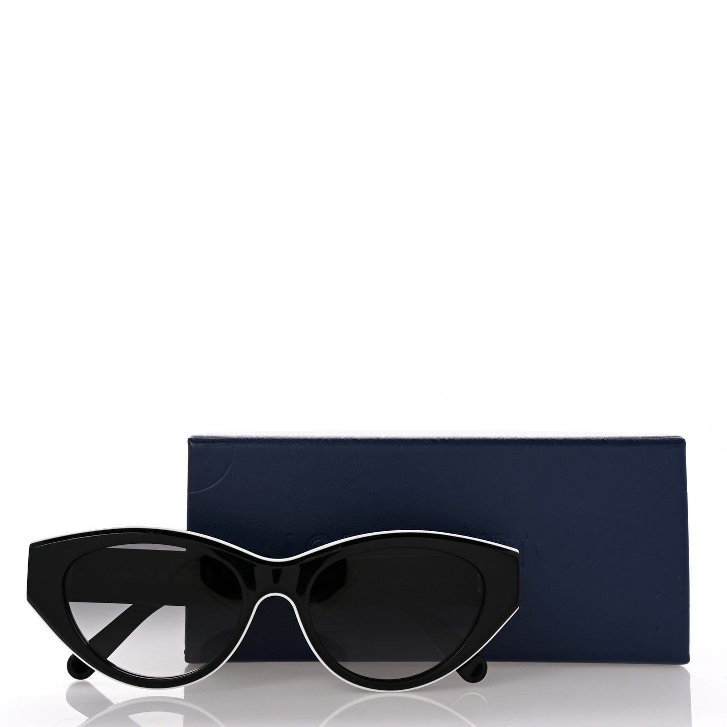 Acetate LV Line Cat Eye Sunglasses Z2686U Black