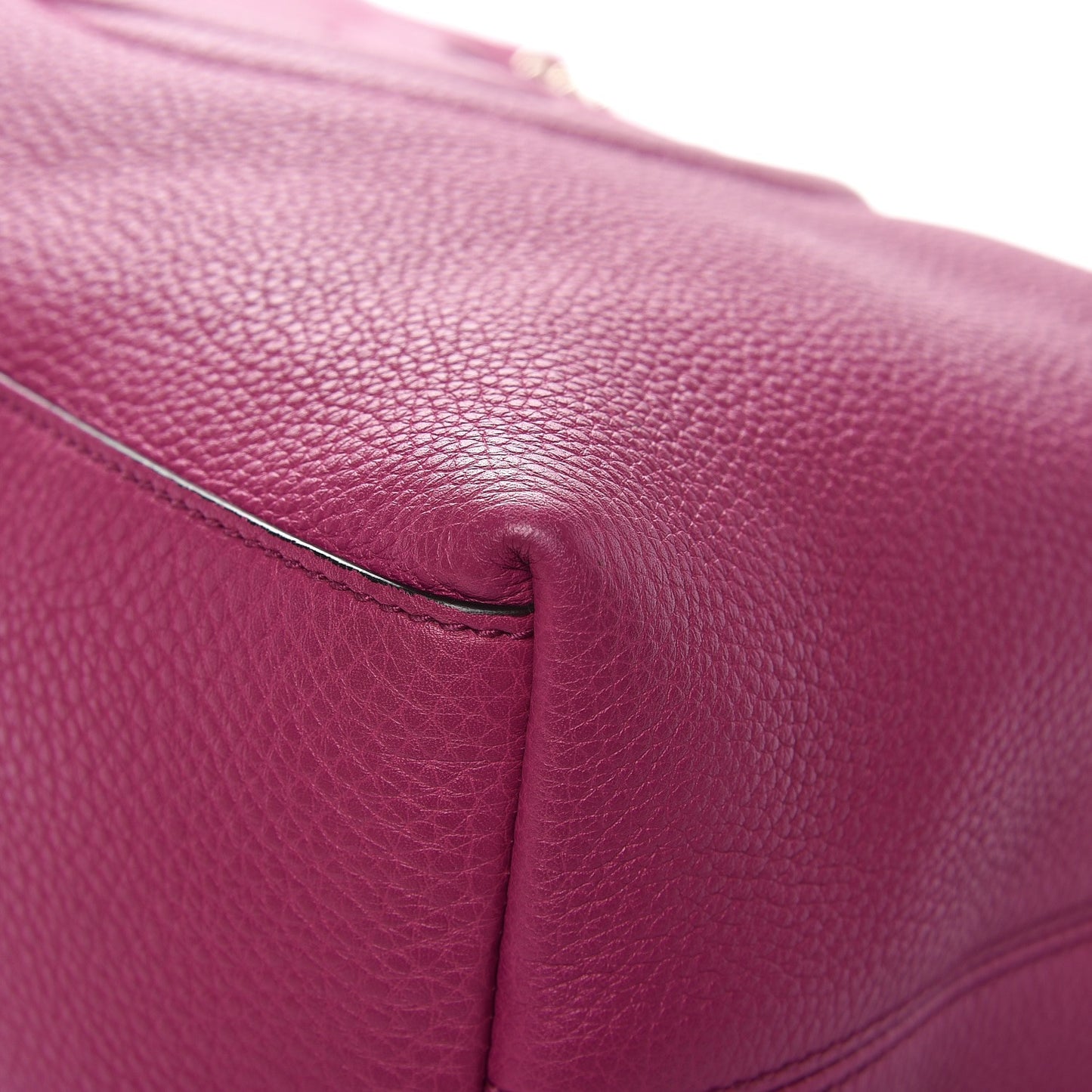 Cellarius Calfskin Medium Soho Chain Shoulder Bag Bright Bouganville