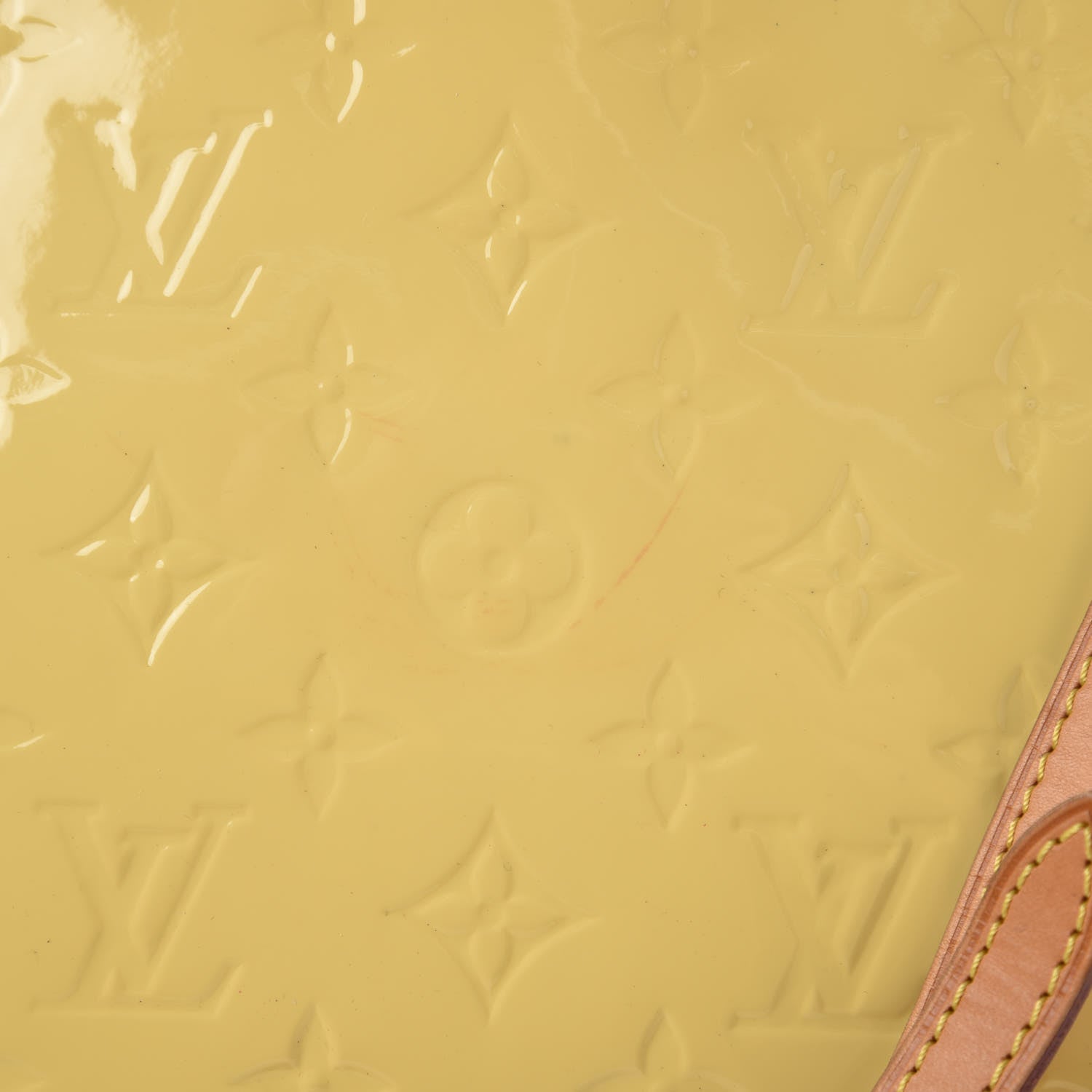 Louis Vuitton Vernis Brea MM Citrine 22 of 22