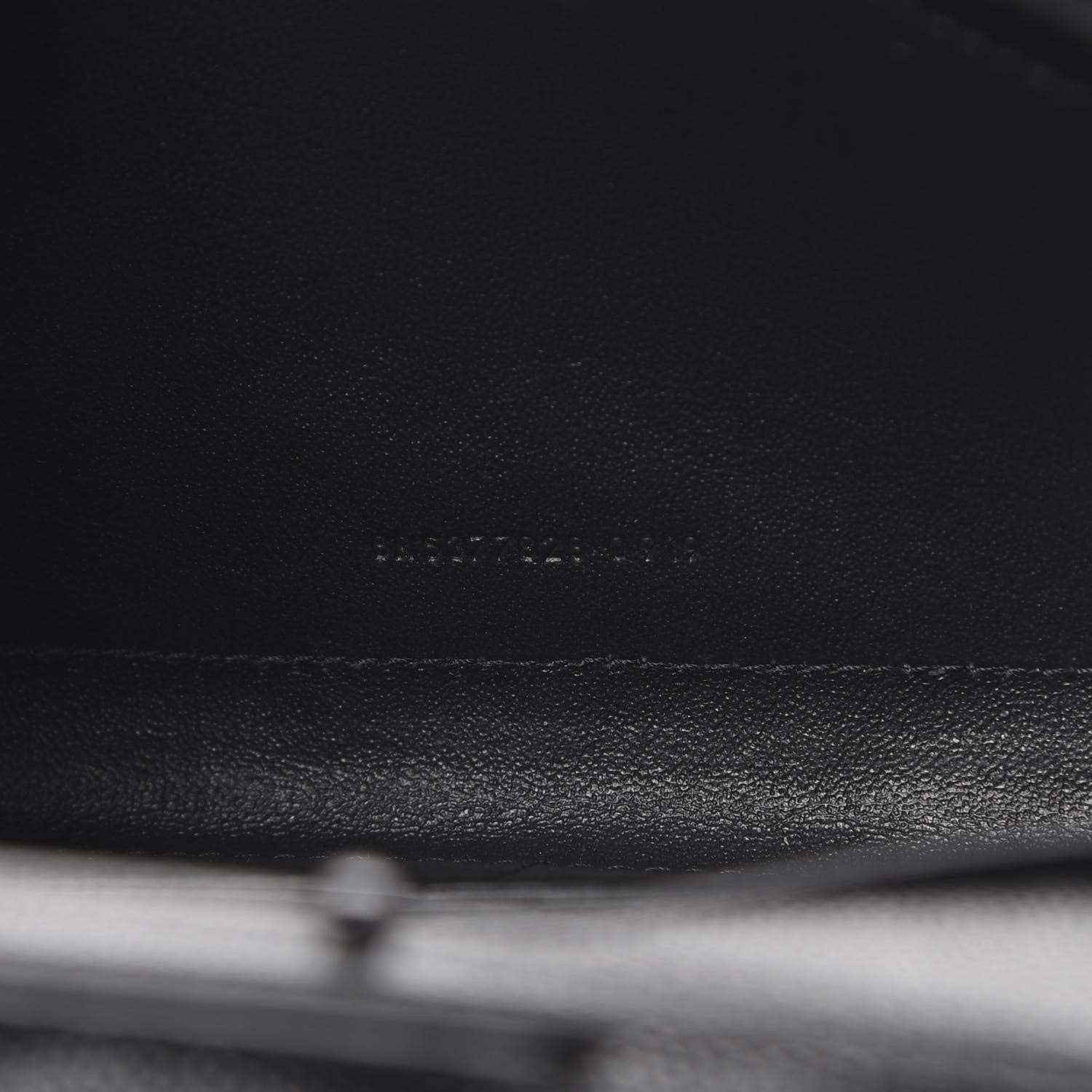 Saint Laurent Grain De Poudre Matelasse Chevron Monogram Chain Wallet Black 6 of 9