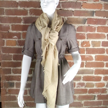 Louis Vuitton Monogram Shawl Dune 2 of 5