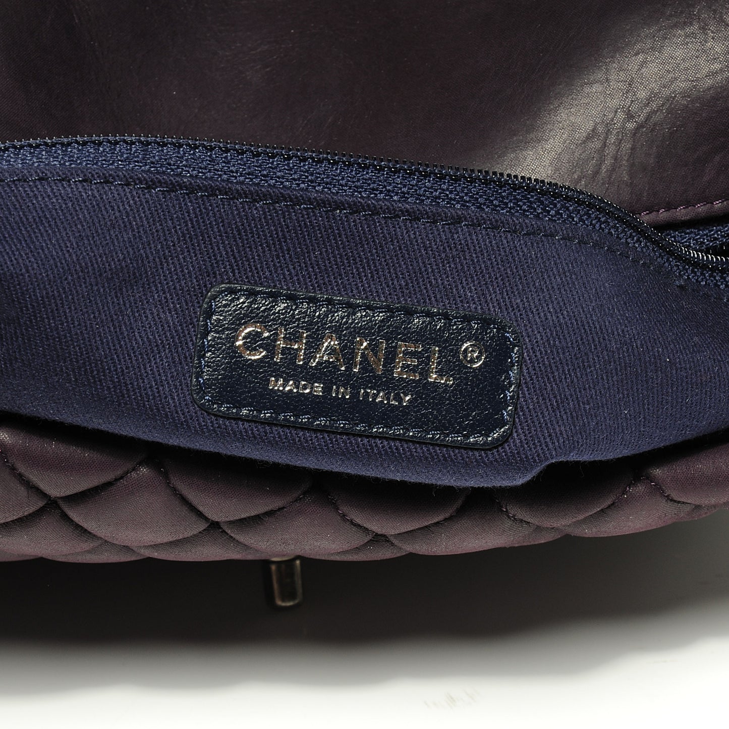 Iridescent Calfskin Quilted Large New Bubble Flap Plum