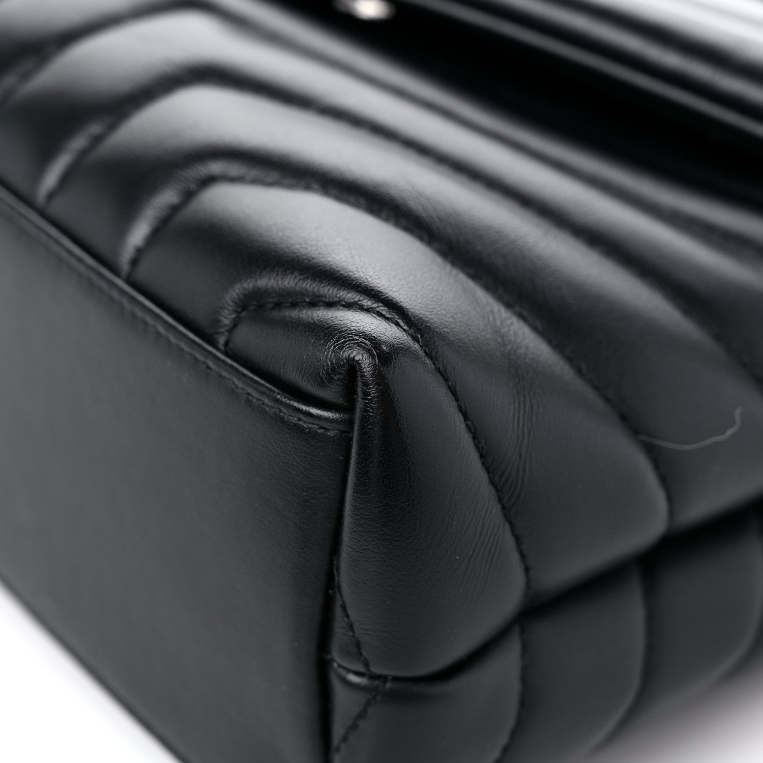 Saint Laurent Calfskin Y Quilted Monogram Monochrome Small Loulou Chain Satchel Black 9 of 15