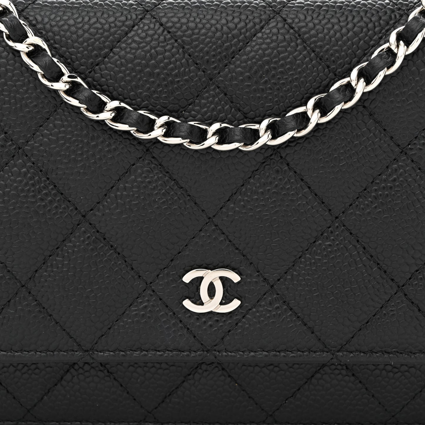 Caviar Quilted Wallet on Chain WOC Black