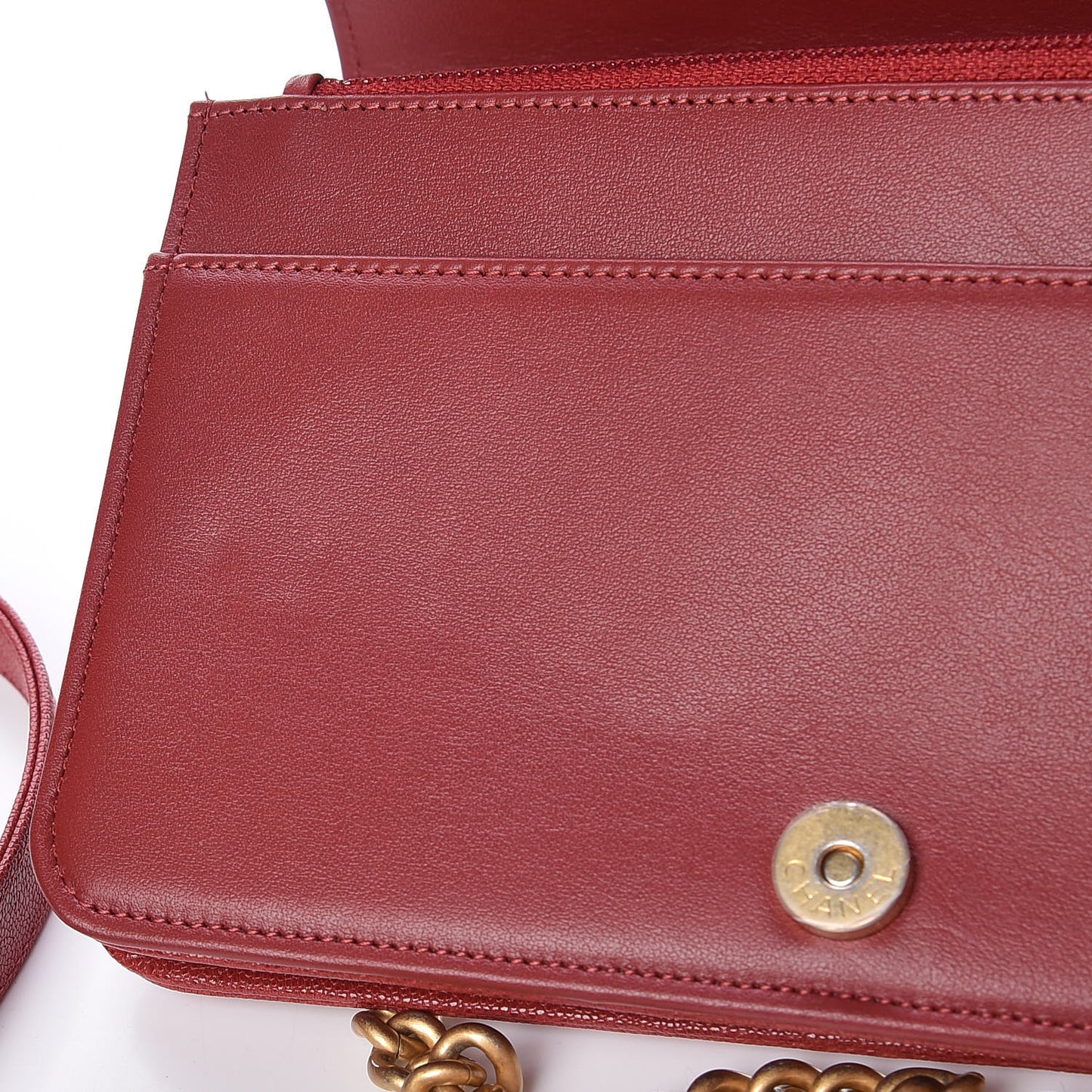 Caviar Quilted Boy Wallet On Chain WOC Red