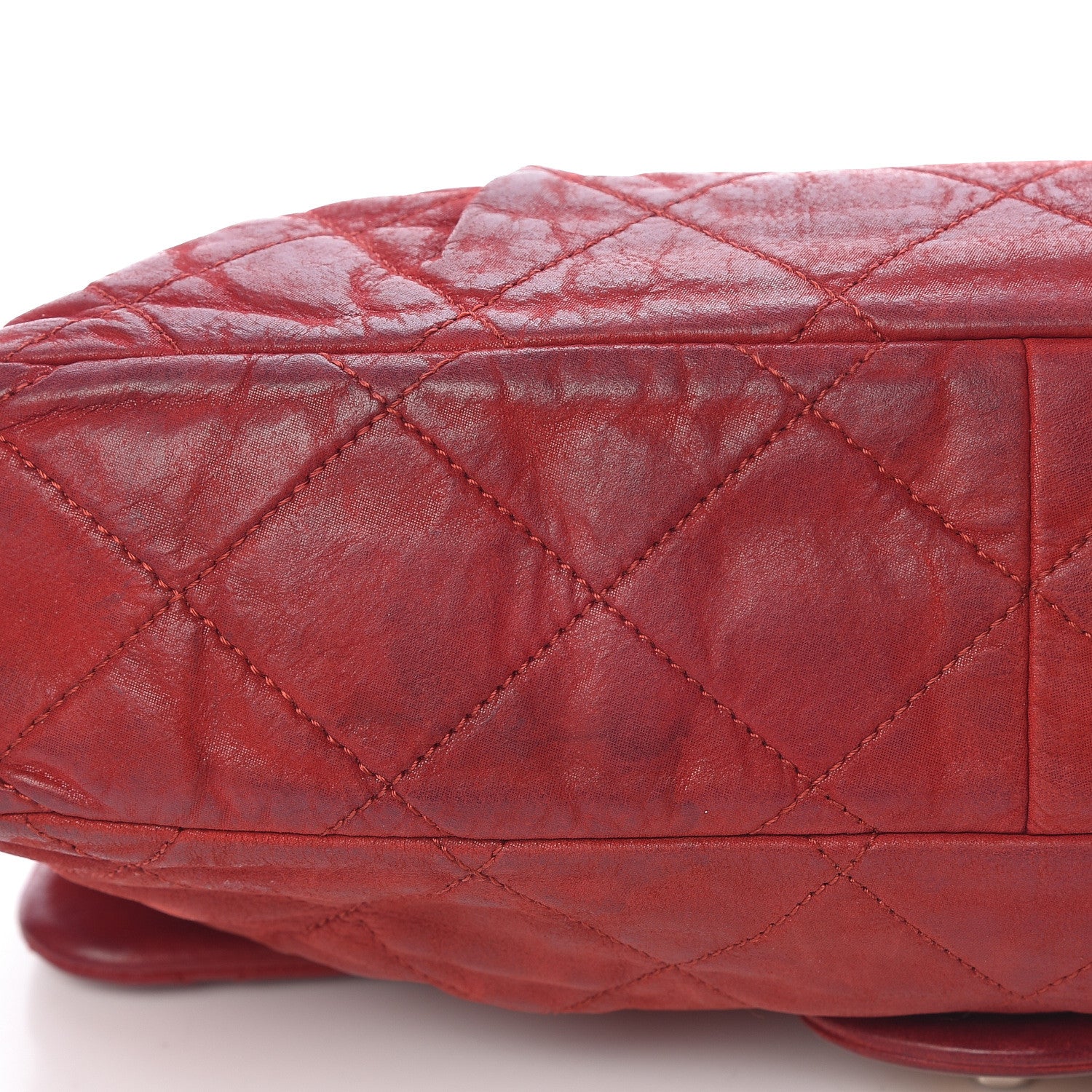 Chanel Iridescent Calfskin Large Chic Quilt Flap Red 19 of 23