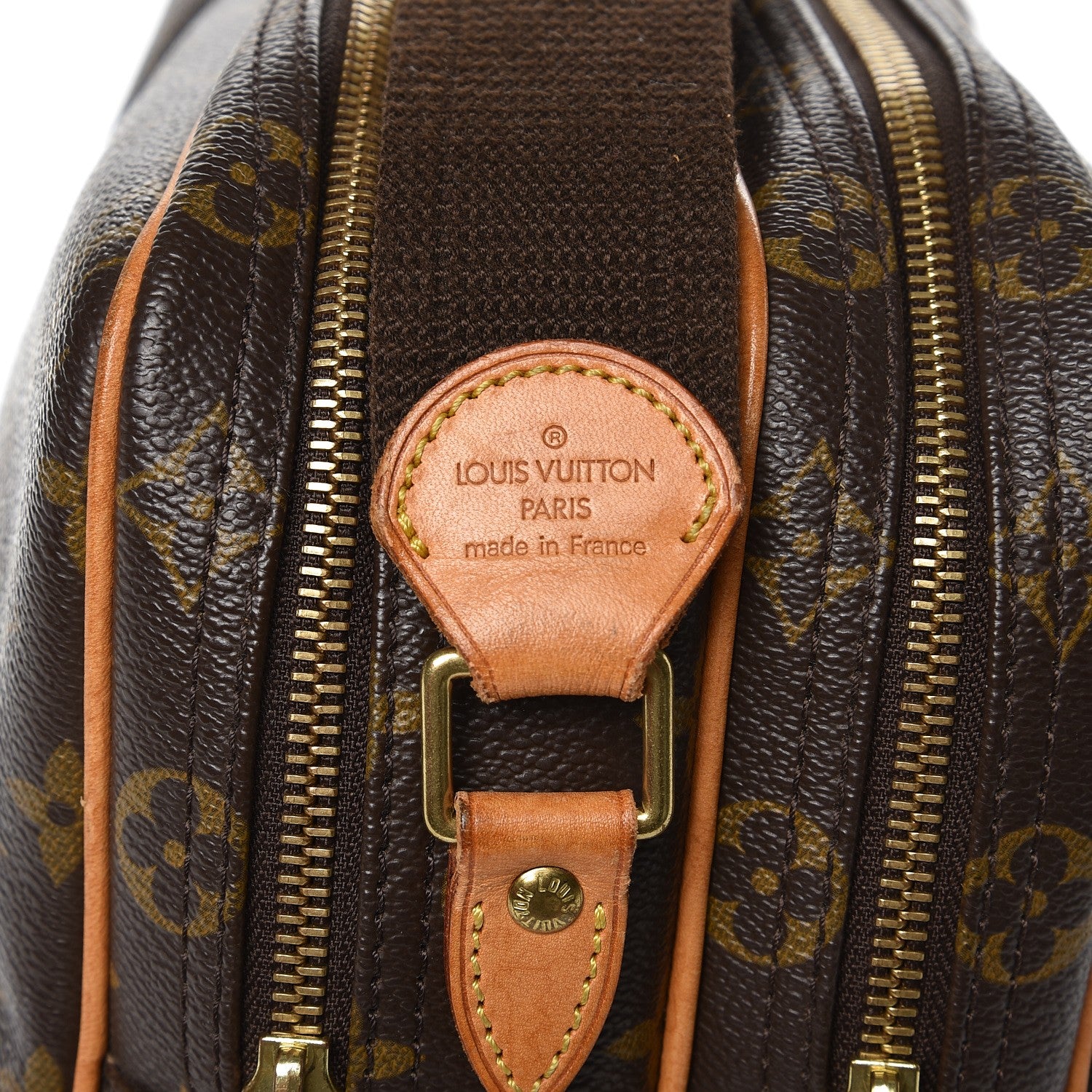 Louis Vuitton Monogram Reporter PM 7 of 9