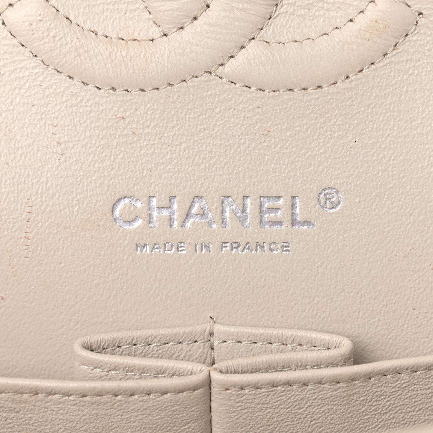 Caviar Quilted Medium Double Flap Ivory