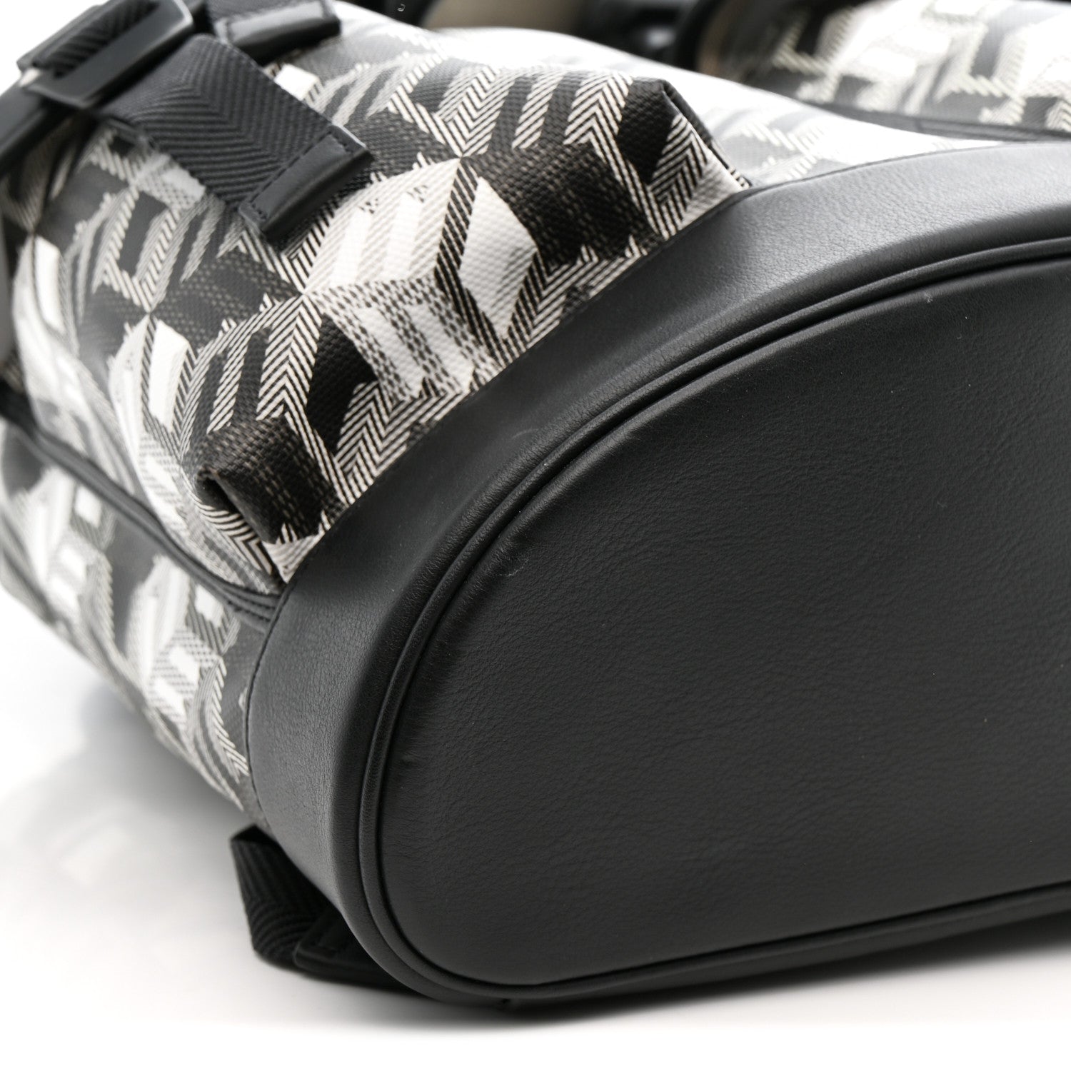 MCM Canvas Nappa Cubic Monogram Medium Brandenburg Backpack Black