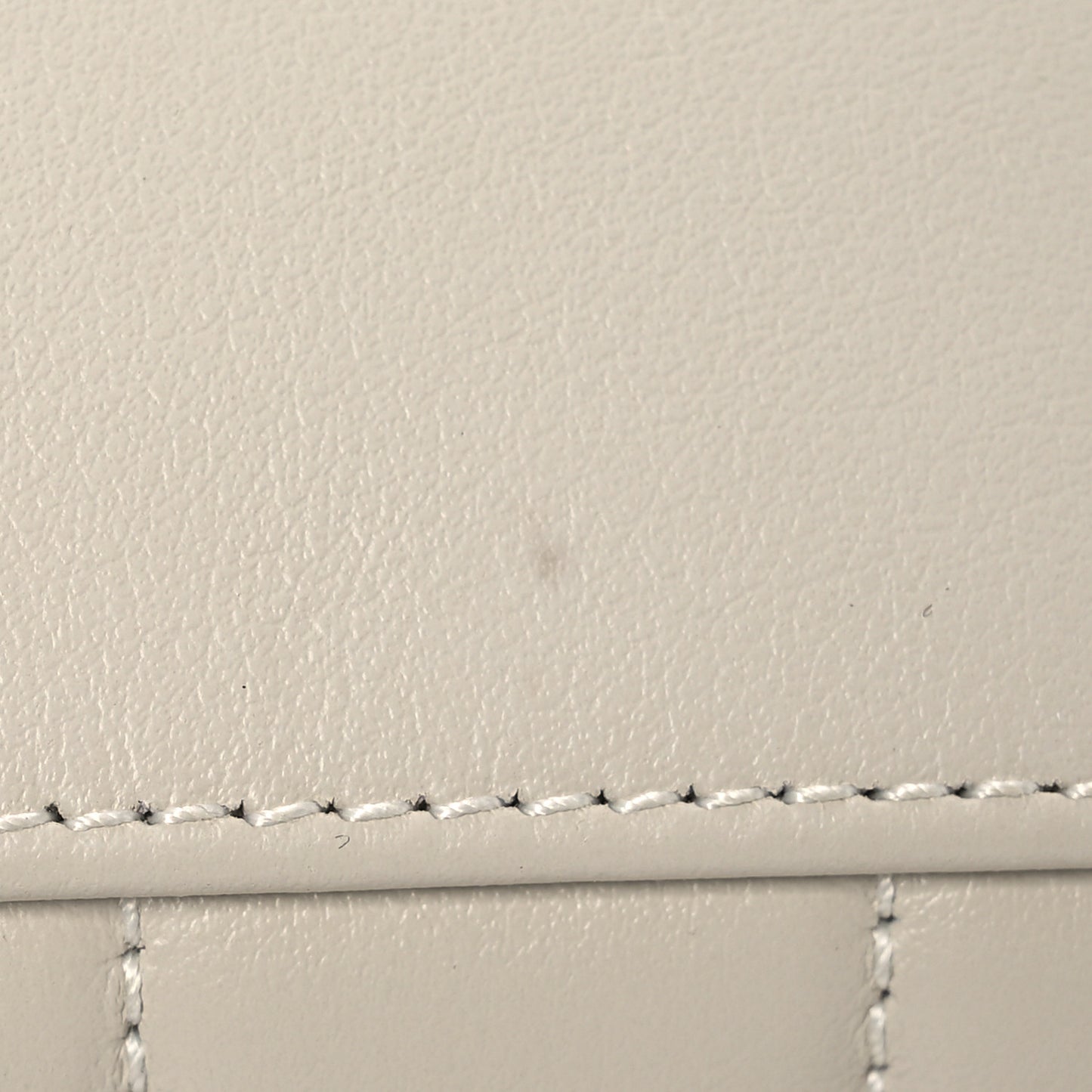 Calfskin Y Quilted Monogram Toy Loulou Crossbody Bag Blanc Vintage