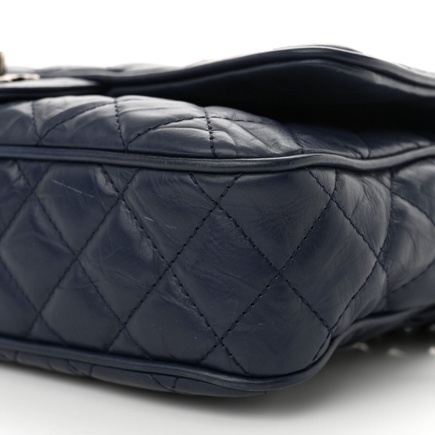 Chanel Crumpled Calfskin Quilted Medium Casual Rock Flap Navy 10 of 12