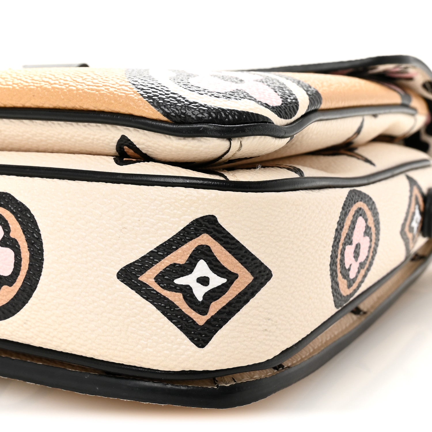 Louis Vuitton Monogram Giant Wild At Heart Pochette Metis Arizona 9 of 10