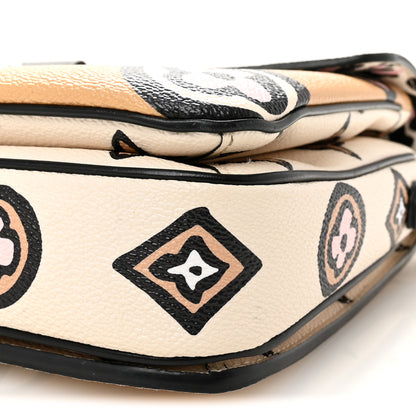 Louis Vuitton Monogram Giant Wild At Heart Pochette Metis Arizona 9 of 10