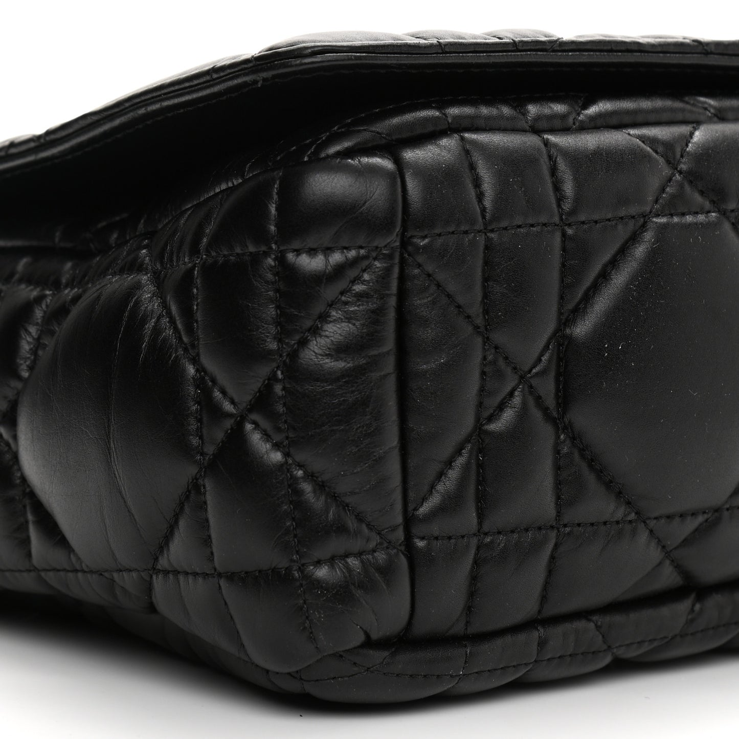 Calfskin Macrocannage Large Caro Bag Black