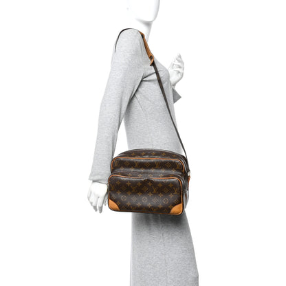 Louis Vuitton Monogram Nil 28 2 of 11