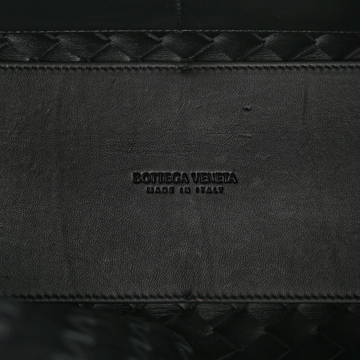 Nappa Intrecciato Medium Andiamo Shoulder Bag Black