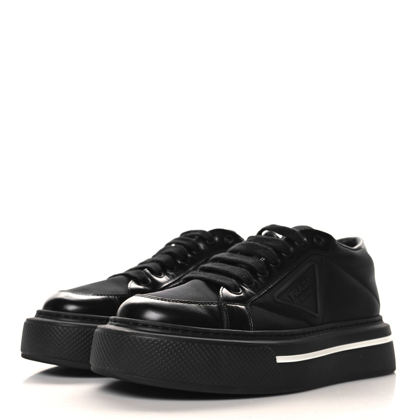 Re-Nylon Spazzolato Rubber Triangle Logo Macro Quilted Womens 45mm Platform Sneakers 38.5 Black