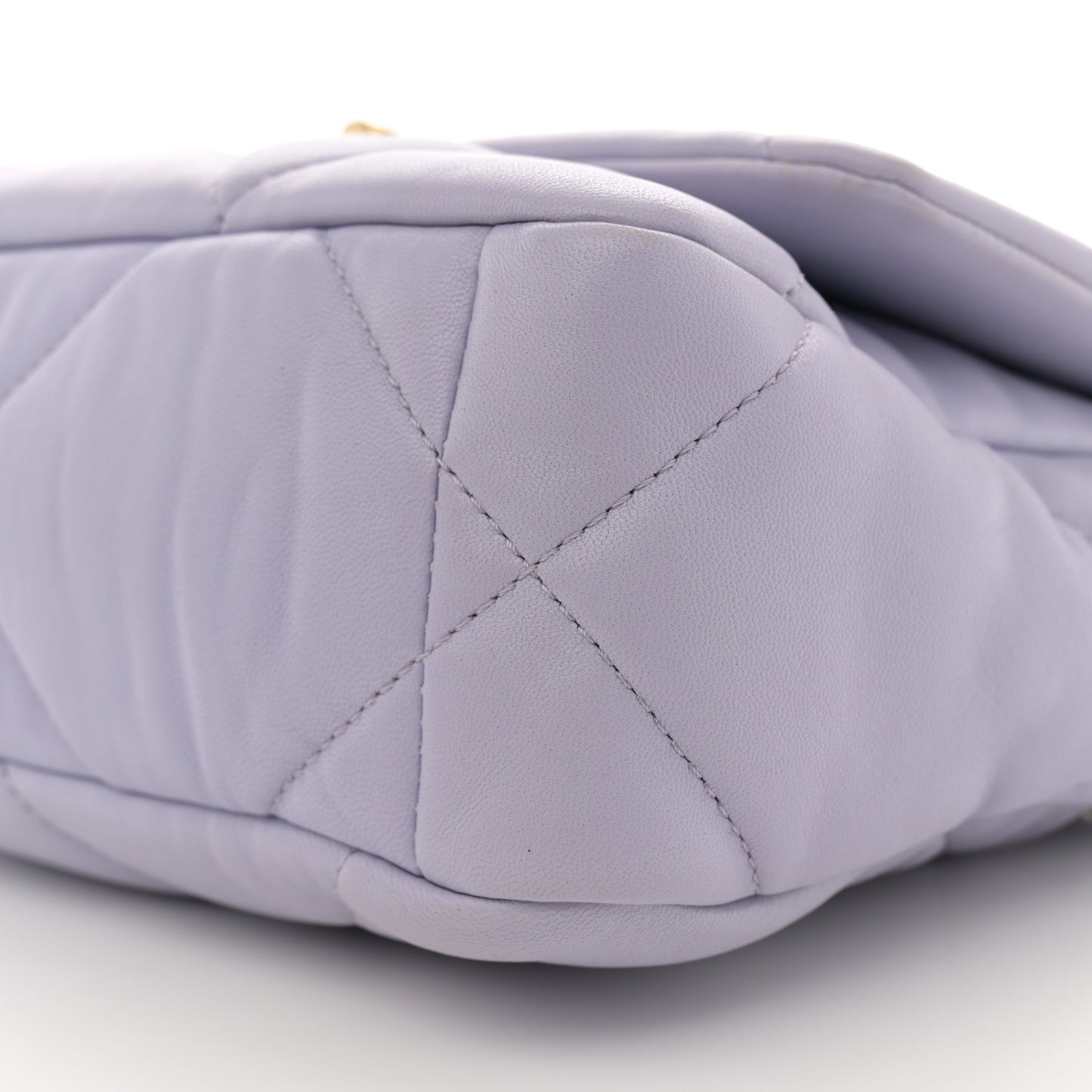 Lambskin Quilted Medium Chanel 19 Flap Light Purple