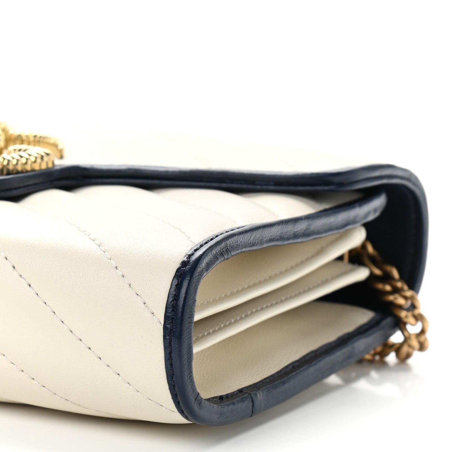 Vintage Effect Calfskin Matelasse Diagonal Torchon GG Marmont Chain Wallet Mystic White Blue Agata