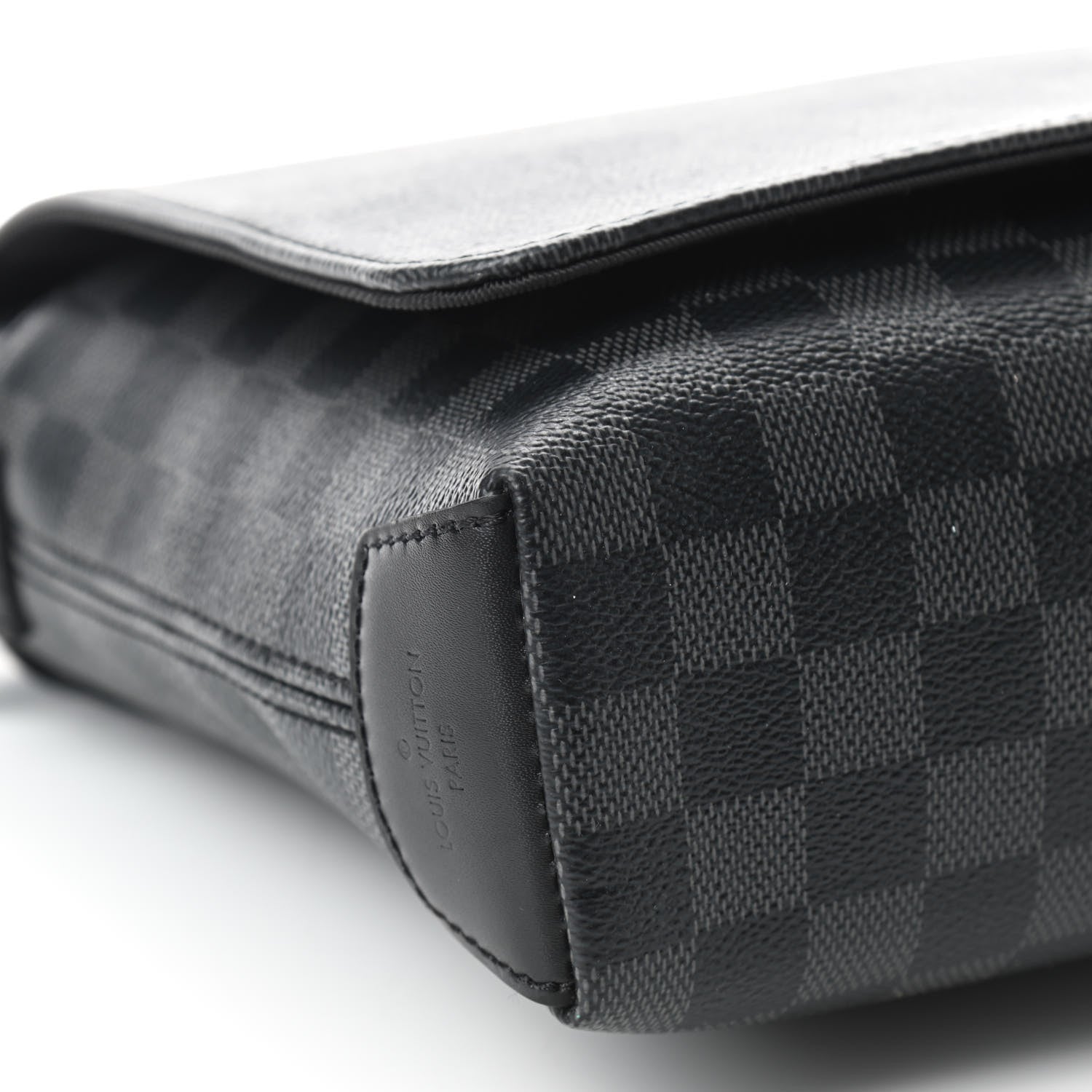 Louis Vuitton Damier Graphite District PM 6 of 8