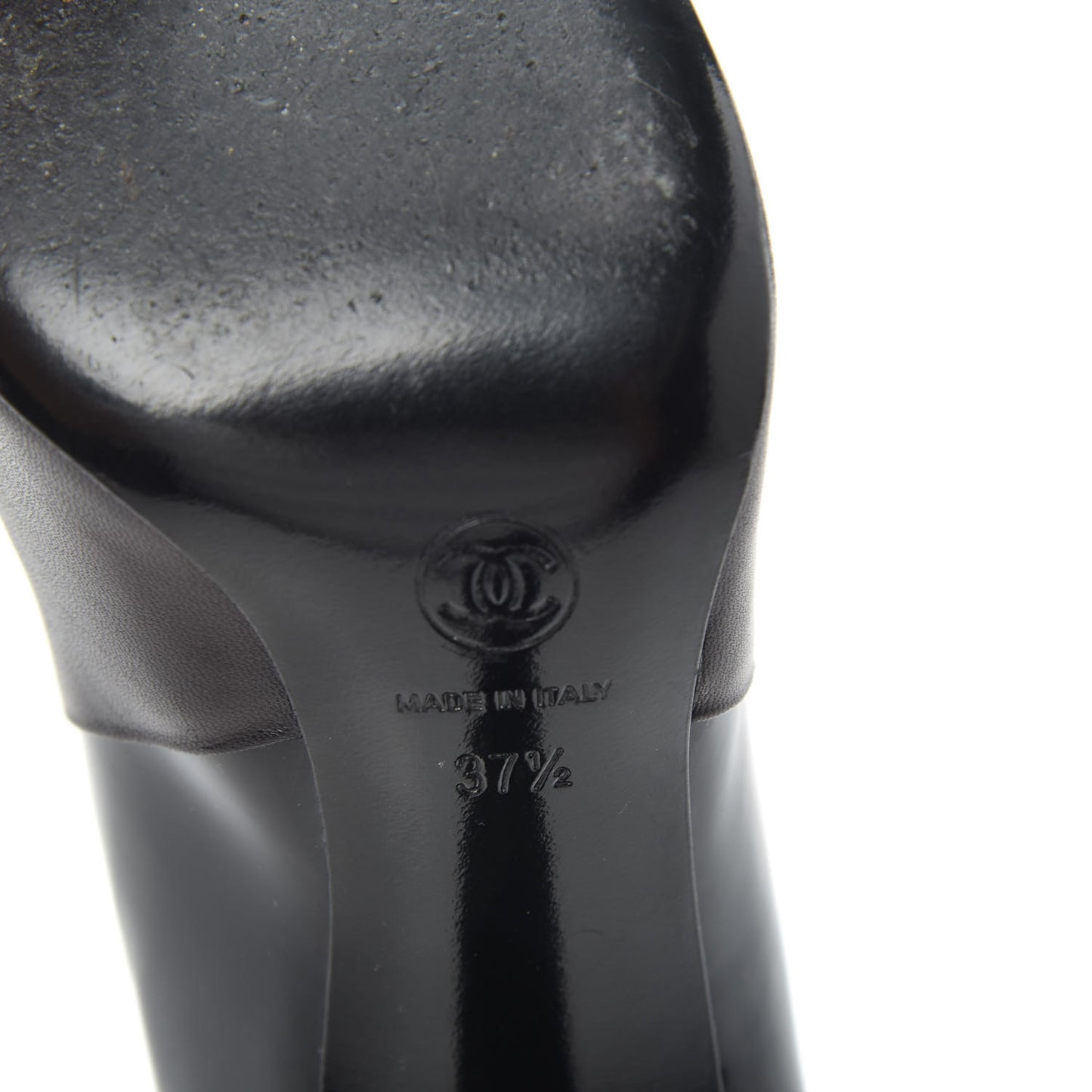 Lambskin Patent Cap Toe T Strap Pumps 37.5 Black