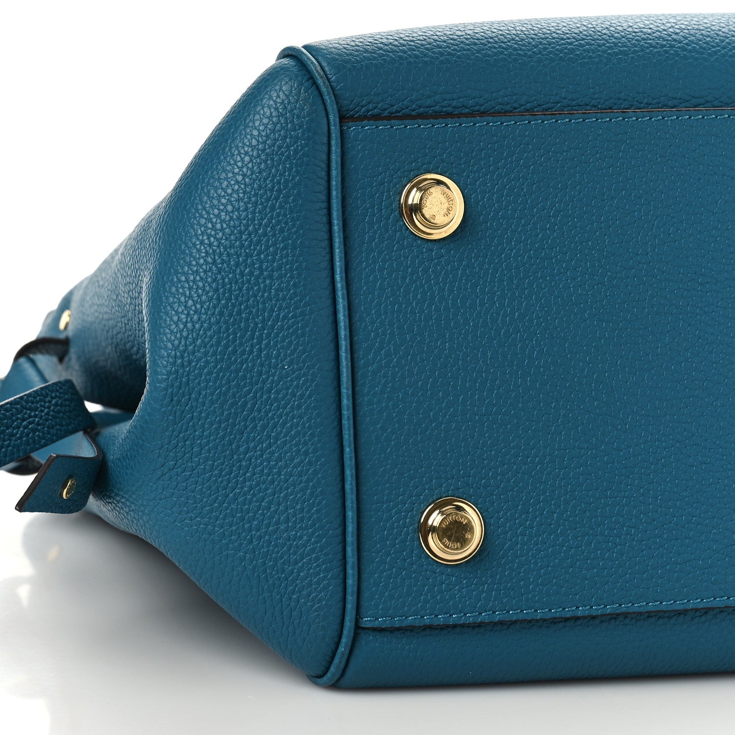 Louis Vuitton Veau Nuage Milla MM Colvert 7 of 8