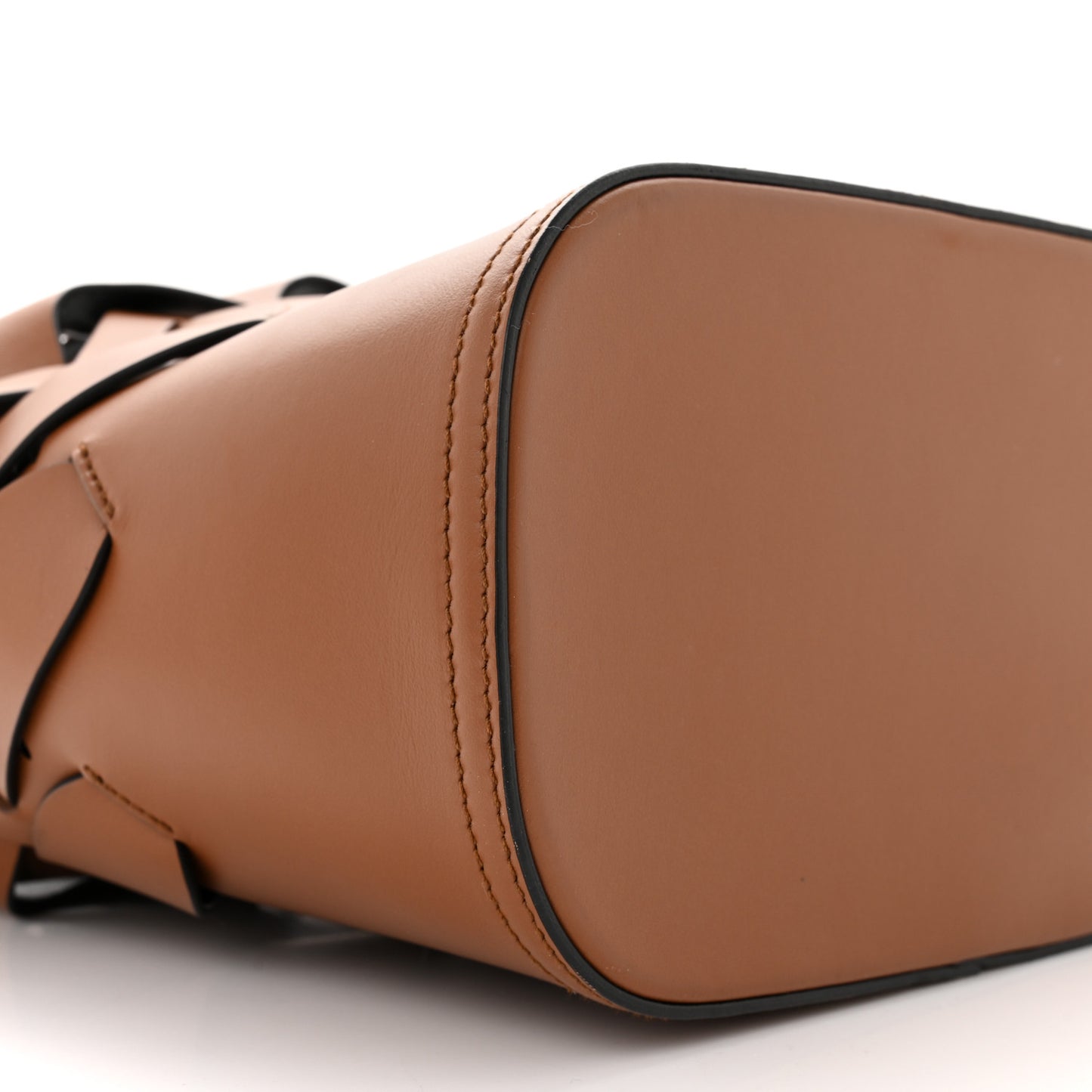 Vitello Intreccio Tote Bag Cognac Black