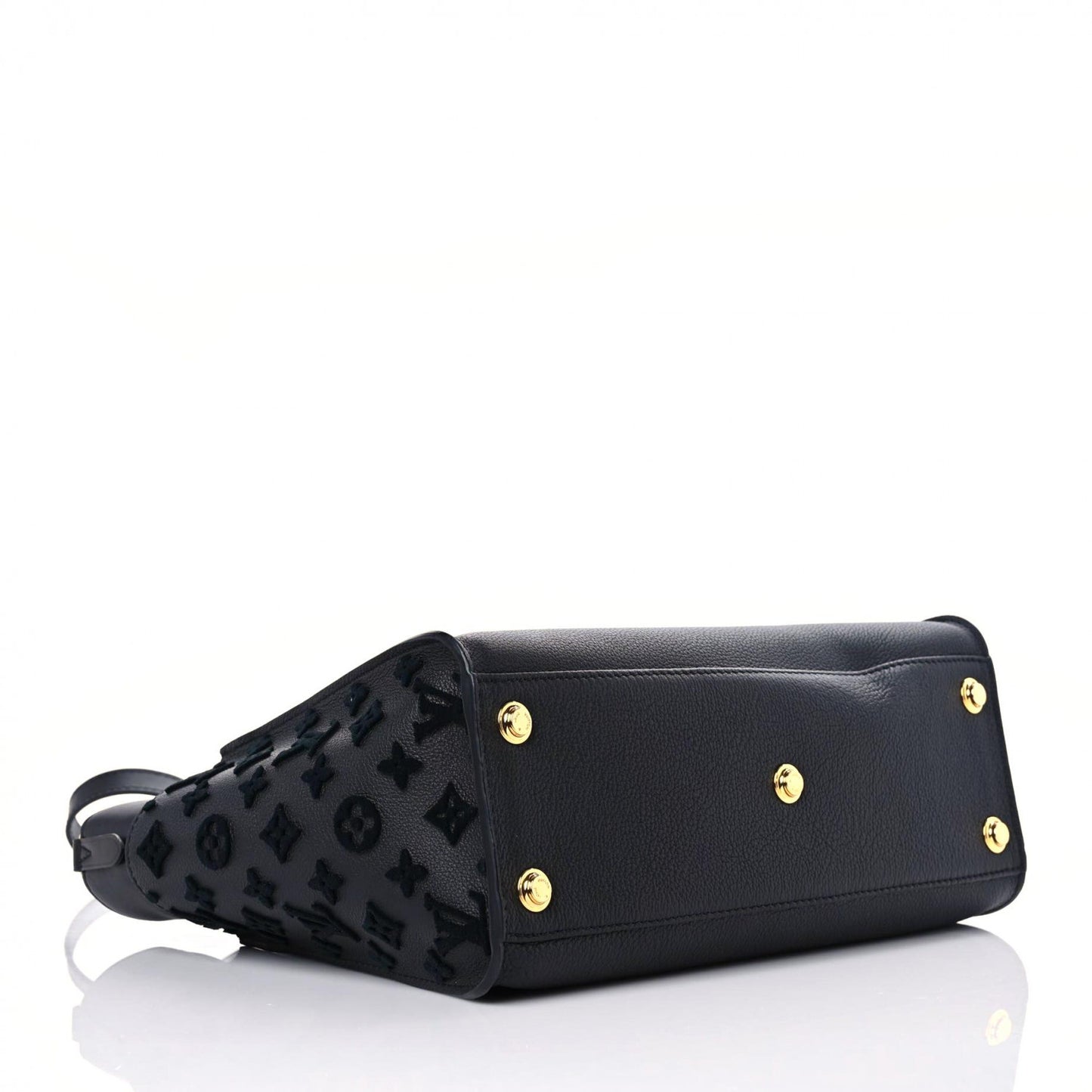 Calfskin Monogram Tufting On My Side Black