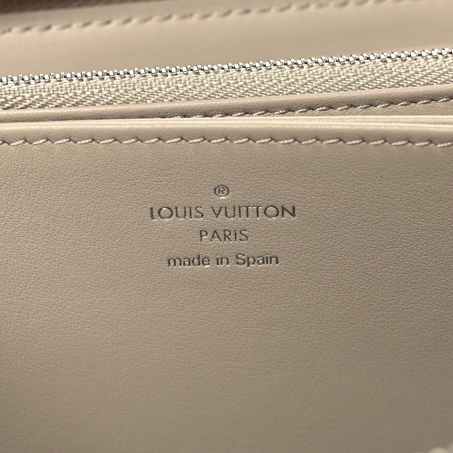 Mahina Zippy Wallet Galet