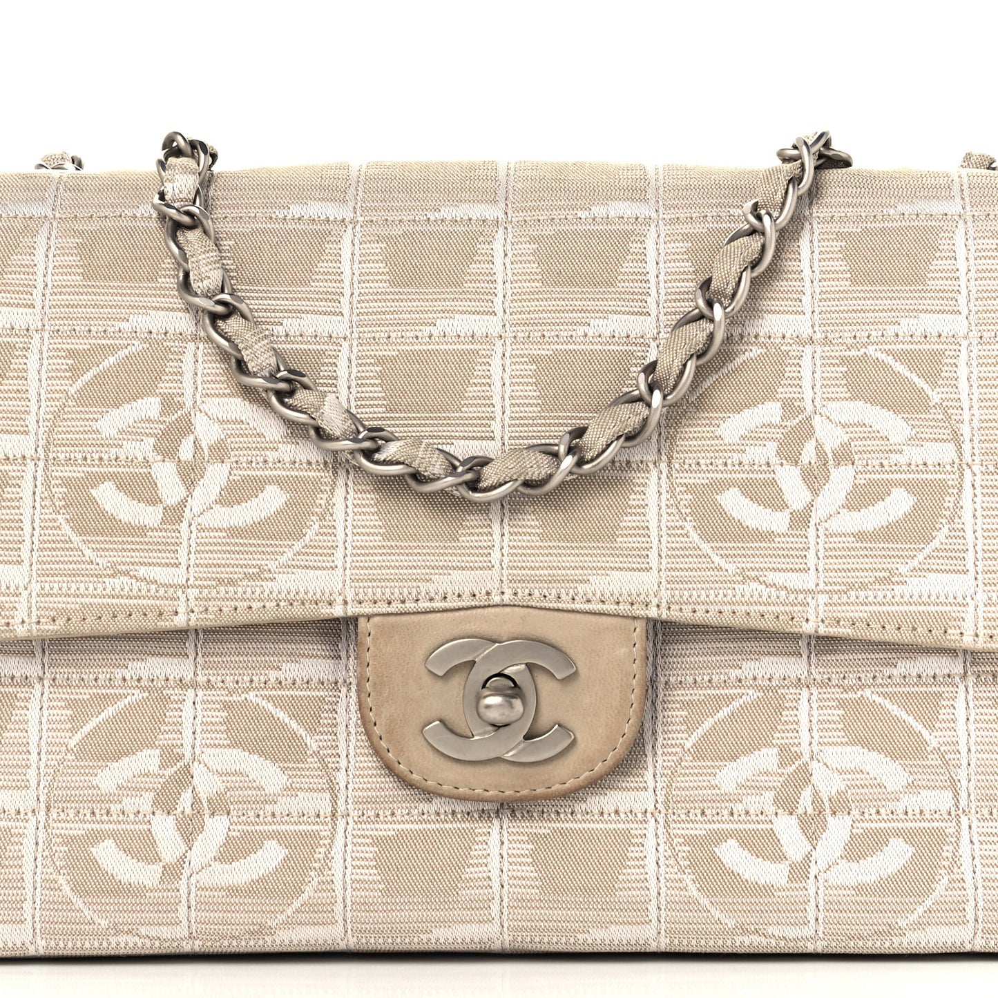 Nylon Medium Travel Flap Light Beige