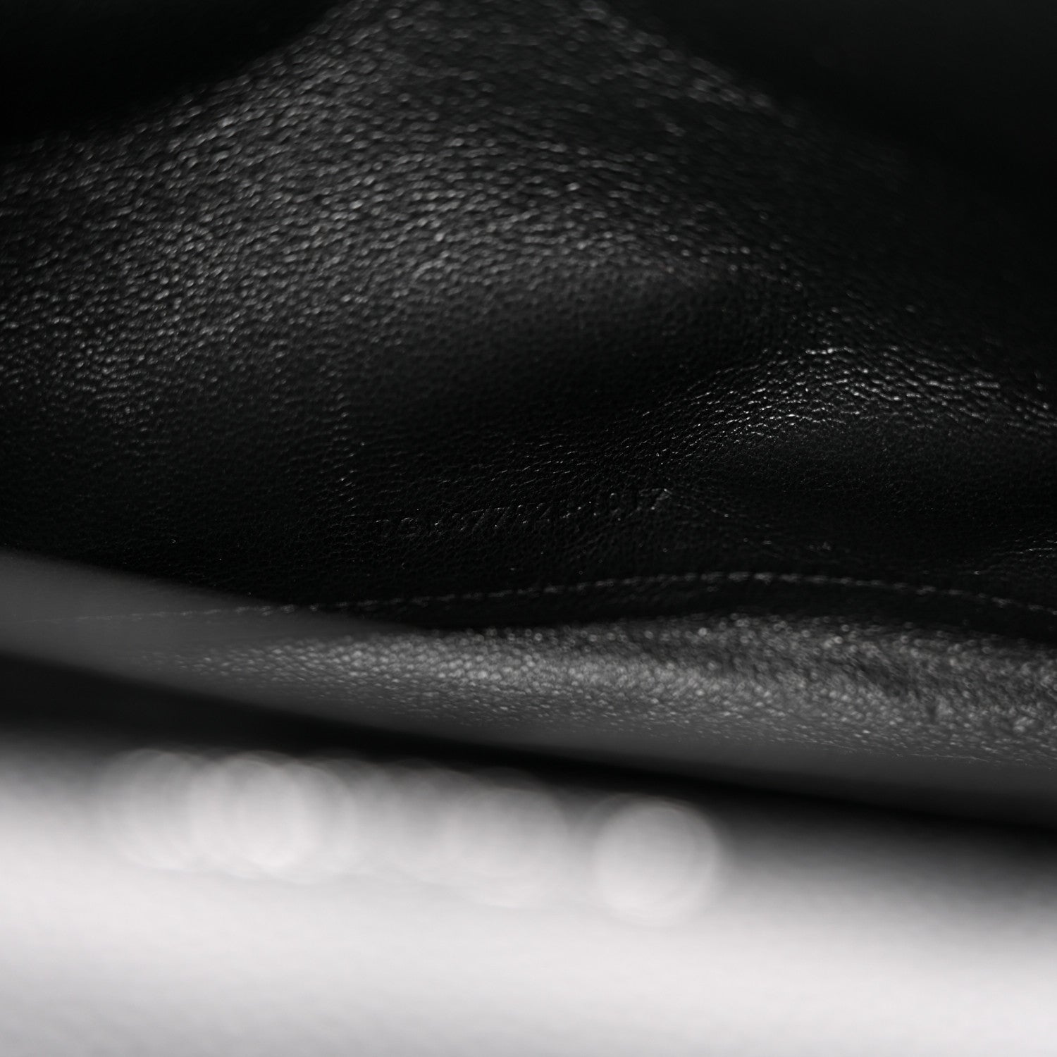 Saint Laurent Grain De Poudre Matelasse Chevron Monogram Chain Wallet Black 7 of 10