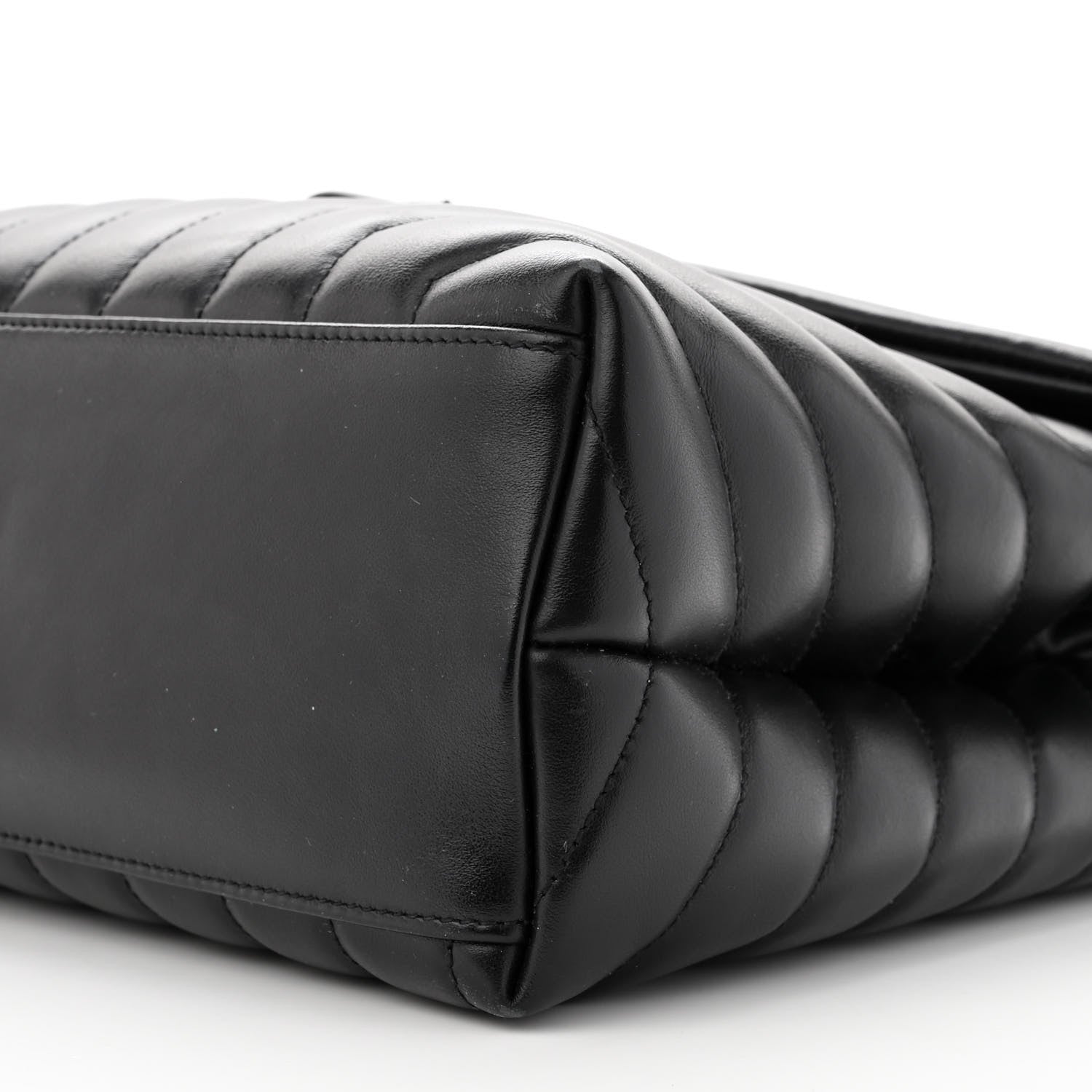 Saint Laurent Calfskin Y Quilted Monogram Monochrome Medium Loulou Chain Satchel Black 9 of 9