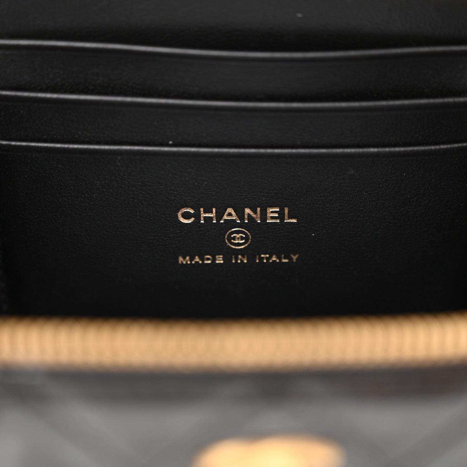 Chanel atent Enamel Quilted Small Coco Hearts Vanity Case With Chain Black 6 of 11