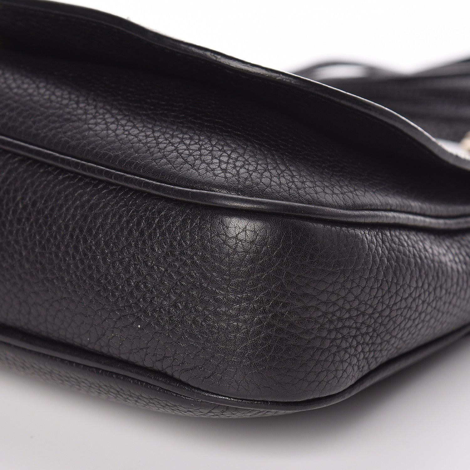 Gucci Pebbled Calfskin Medium Soho Flap Crossbody Black 9 of 10
