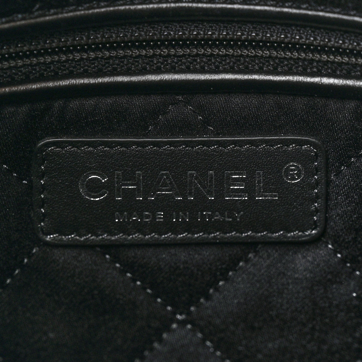 Shiny Calfskin Quilted Chanel 22 Backpack Black