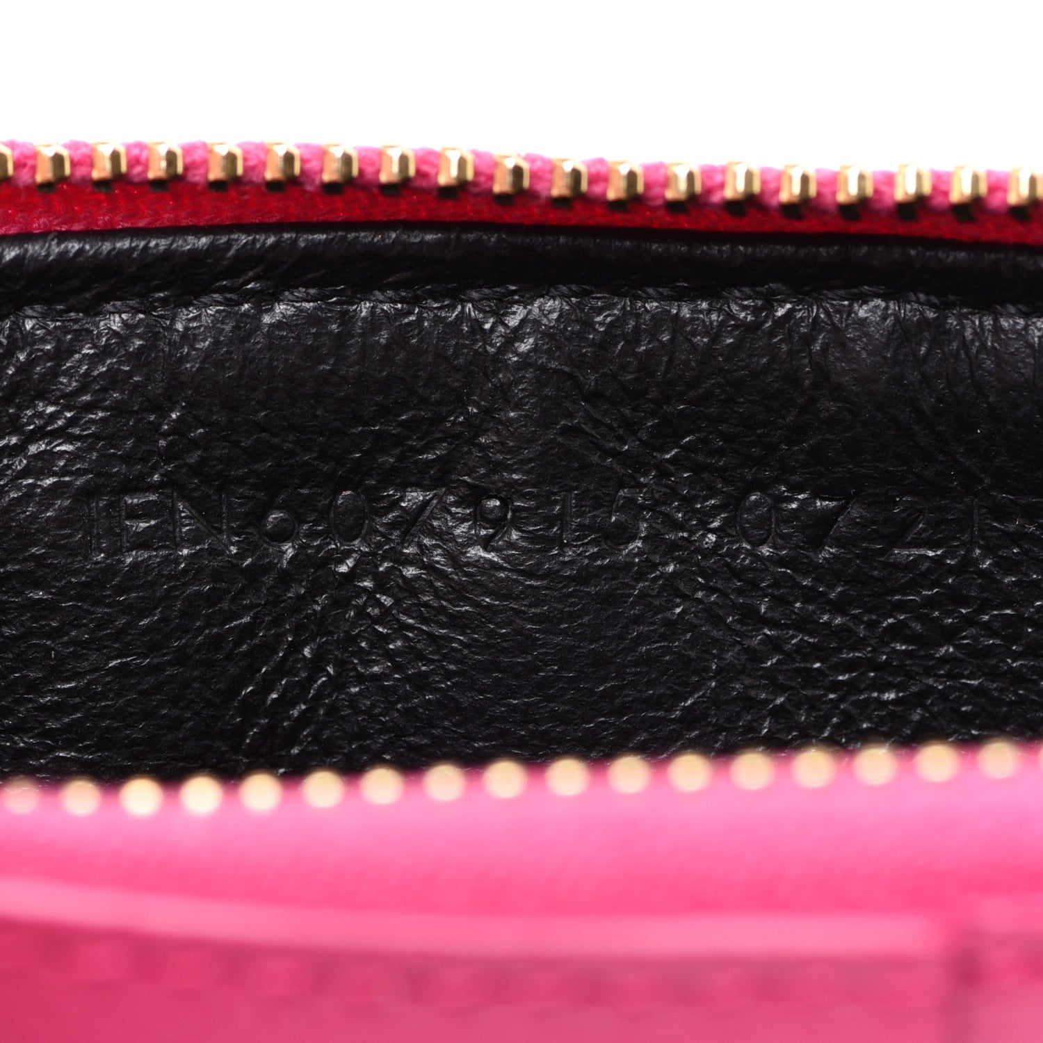 Saint Laurent Grain De Poudre Matelasse Chevron Monogram Fragments Zippered Card Case Fresh Fuxia 7 of 8