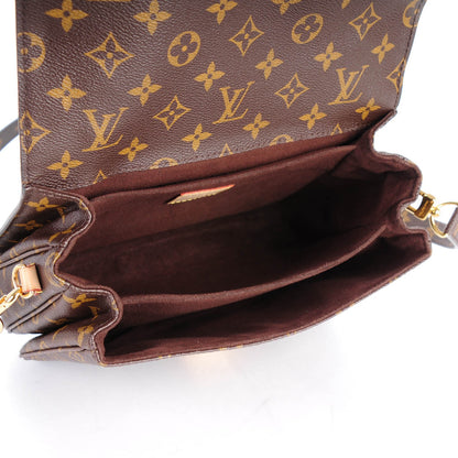 Louis Vuitton Monogram Pochette Metis 5 of 7