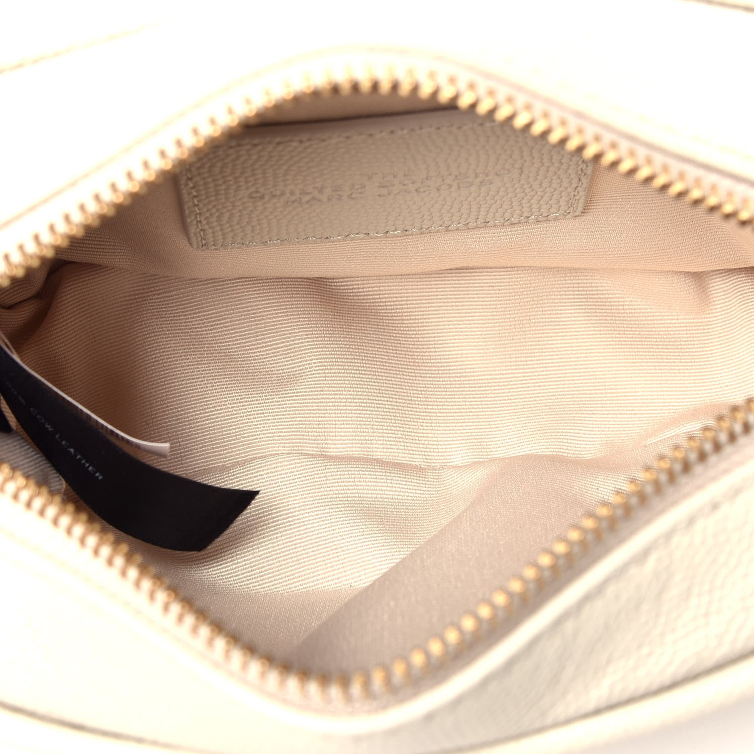 Marc Jacobs Calfskin Quilted Pearl The Softshot 17 Crossbody Oatmilk 5 of 9